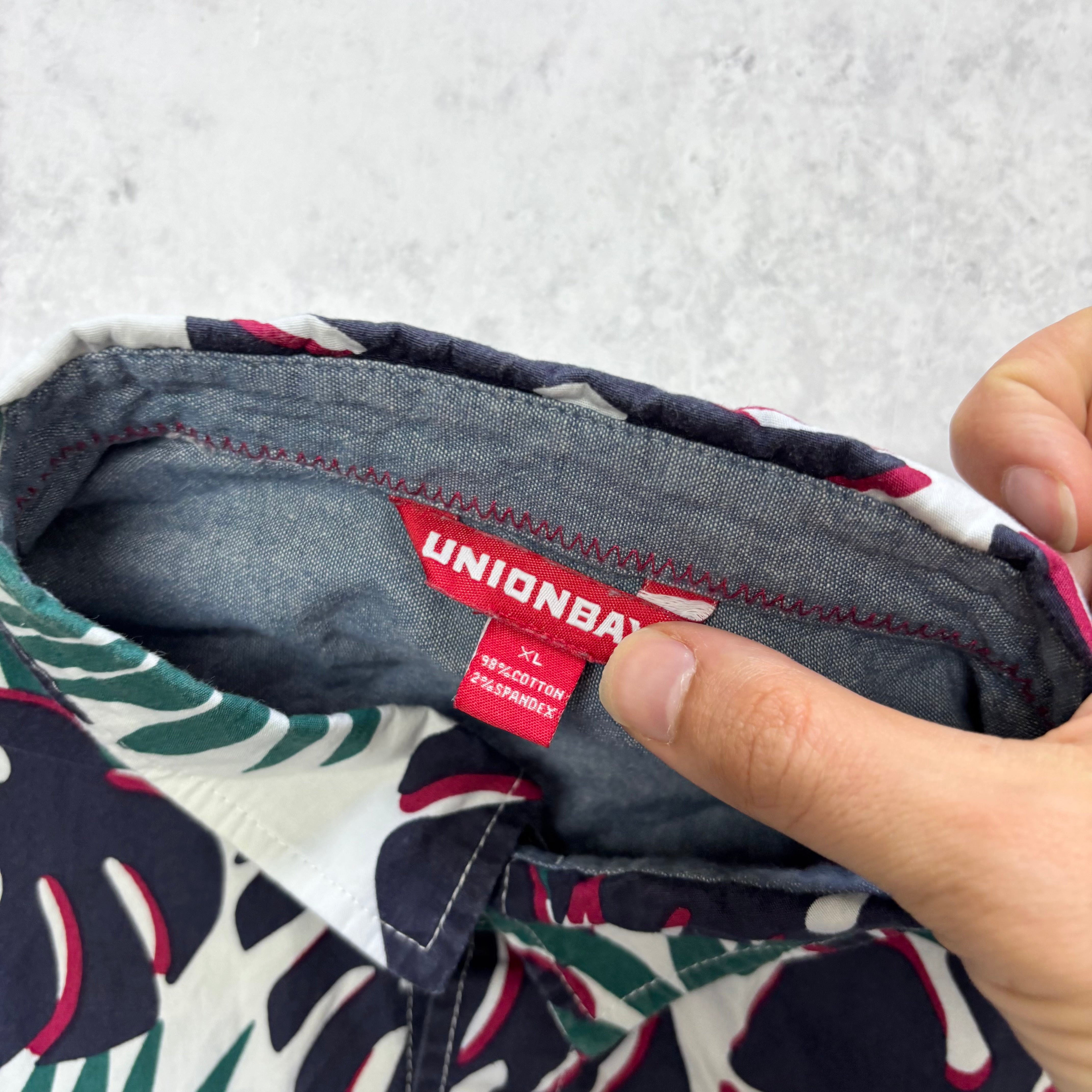 Hawaiian Shirt Mens XL White Floral Aloha Short Sleeve Cotton (E)