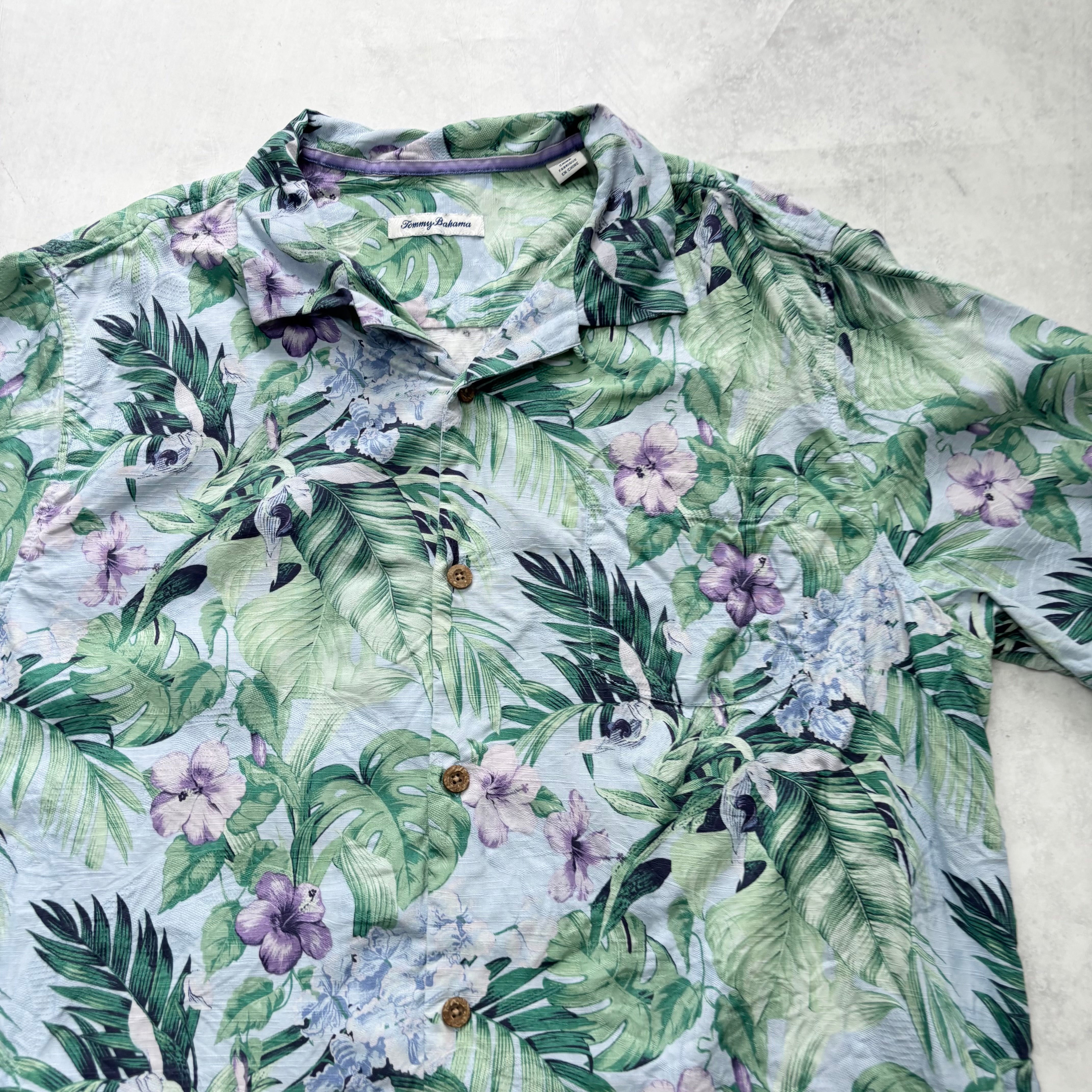 Tommy Bahama Hawaiian Shirt Mens XL Multi Floral Aloha Short Sleeve Silk