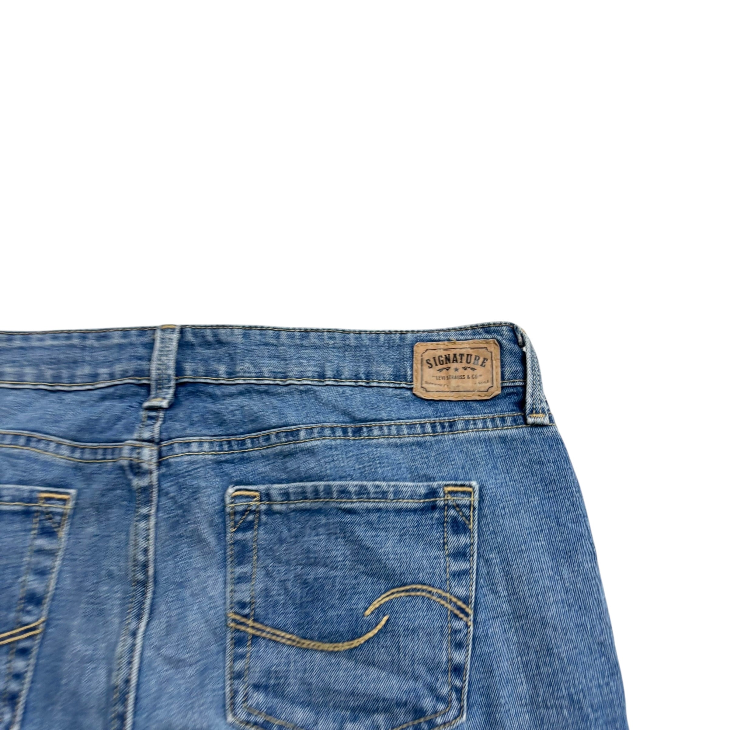 Levis Signature Jeans W34 L34 Womens Bootcut Fit Mid Blue Stretch Denim (E)