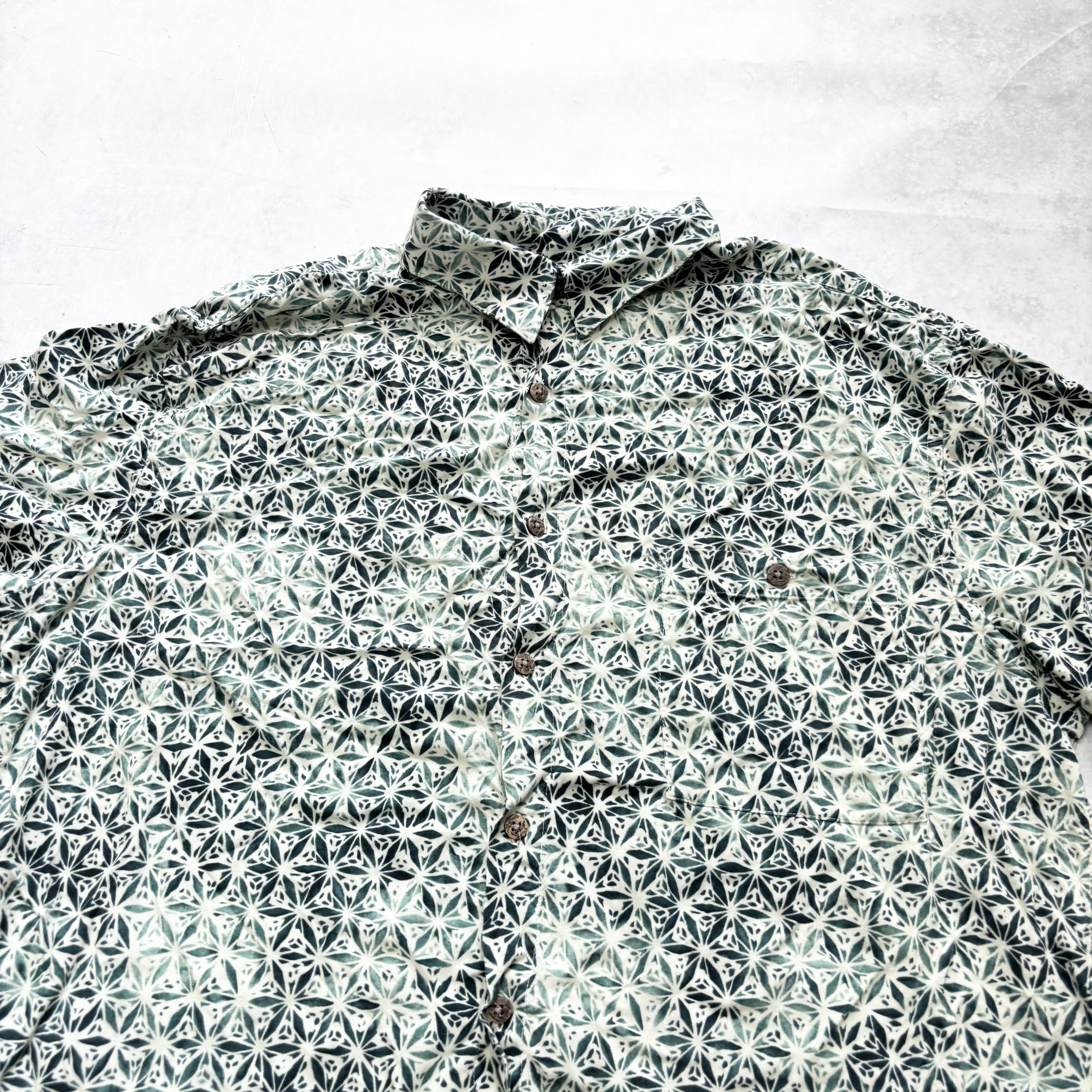 Hawaiian Shirt Mens Large Green Floral Aloha Short Sleeve Rayon (E)