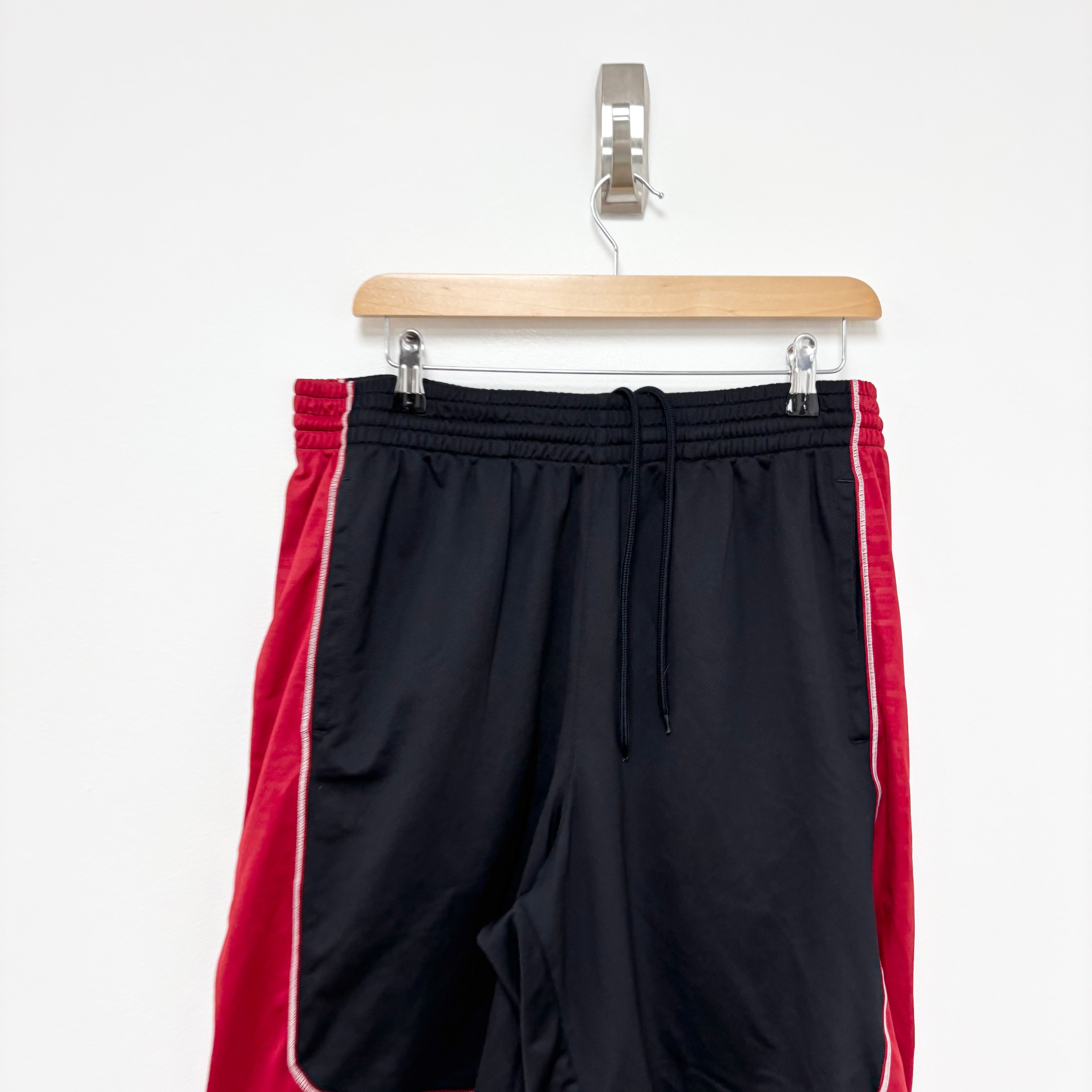 Adidas Shorts Mens Large Black Sports Running Gym Vintage Athletic Pockets (E)