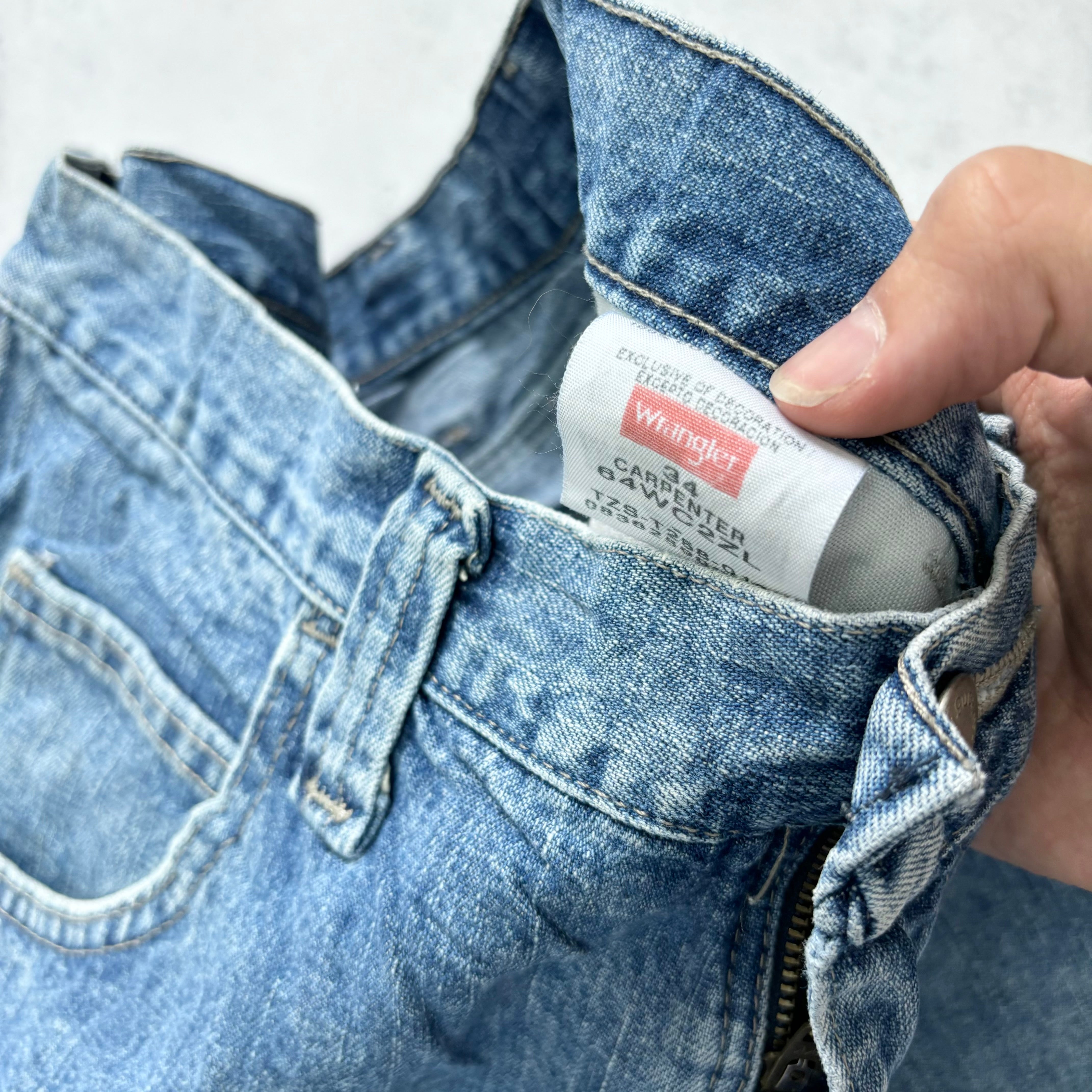 Vintage Wrangler Jorts W34 Mens Denim Shorts Light Blue Baggy Relaxed Carpenter