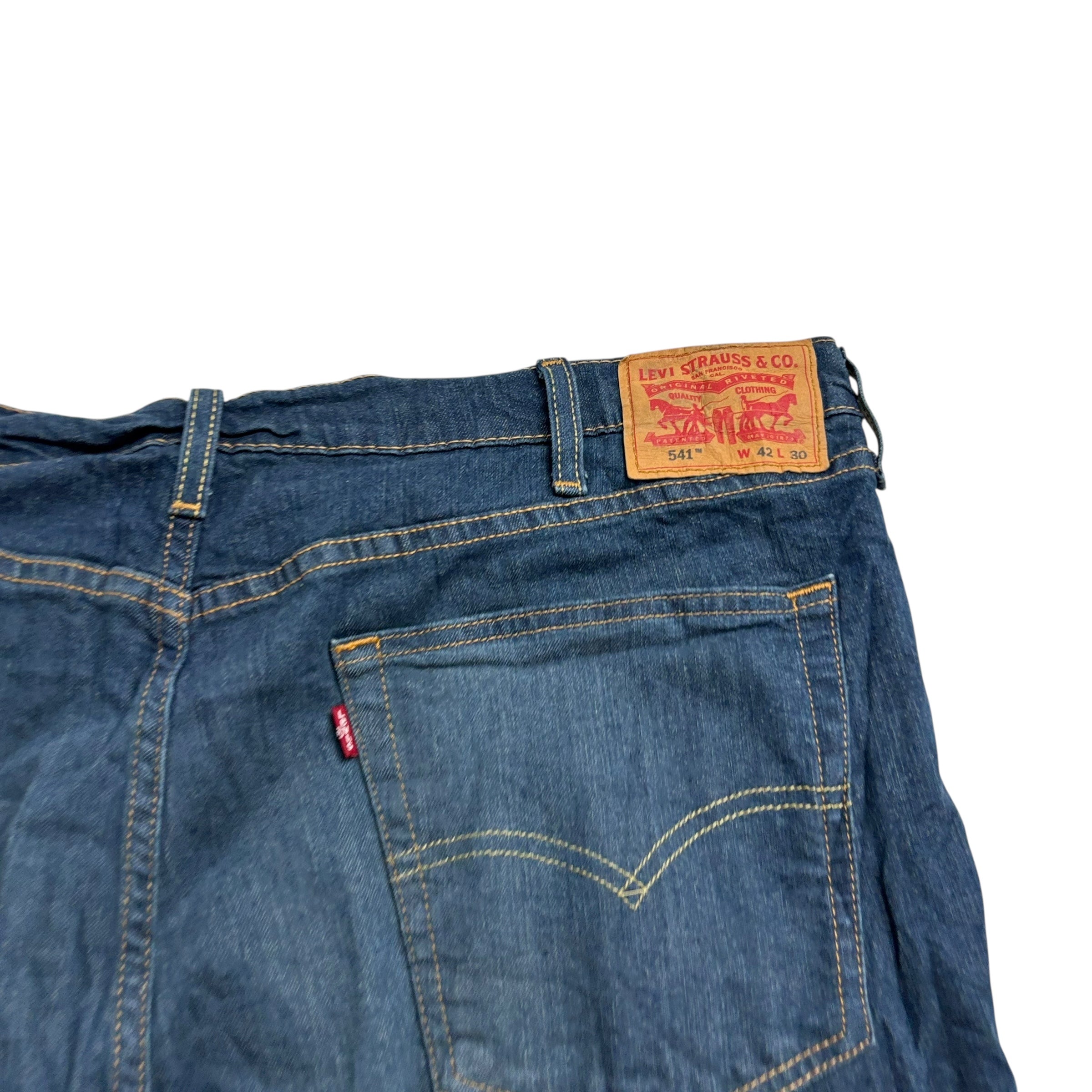 Levis 541 Jeans W42 L30 Mens Dark Blue Athletic Tapered Fit Stretch Denim (E)