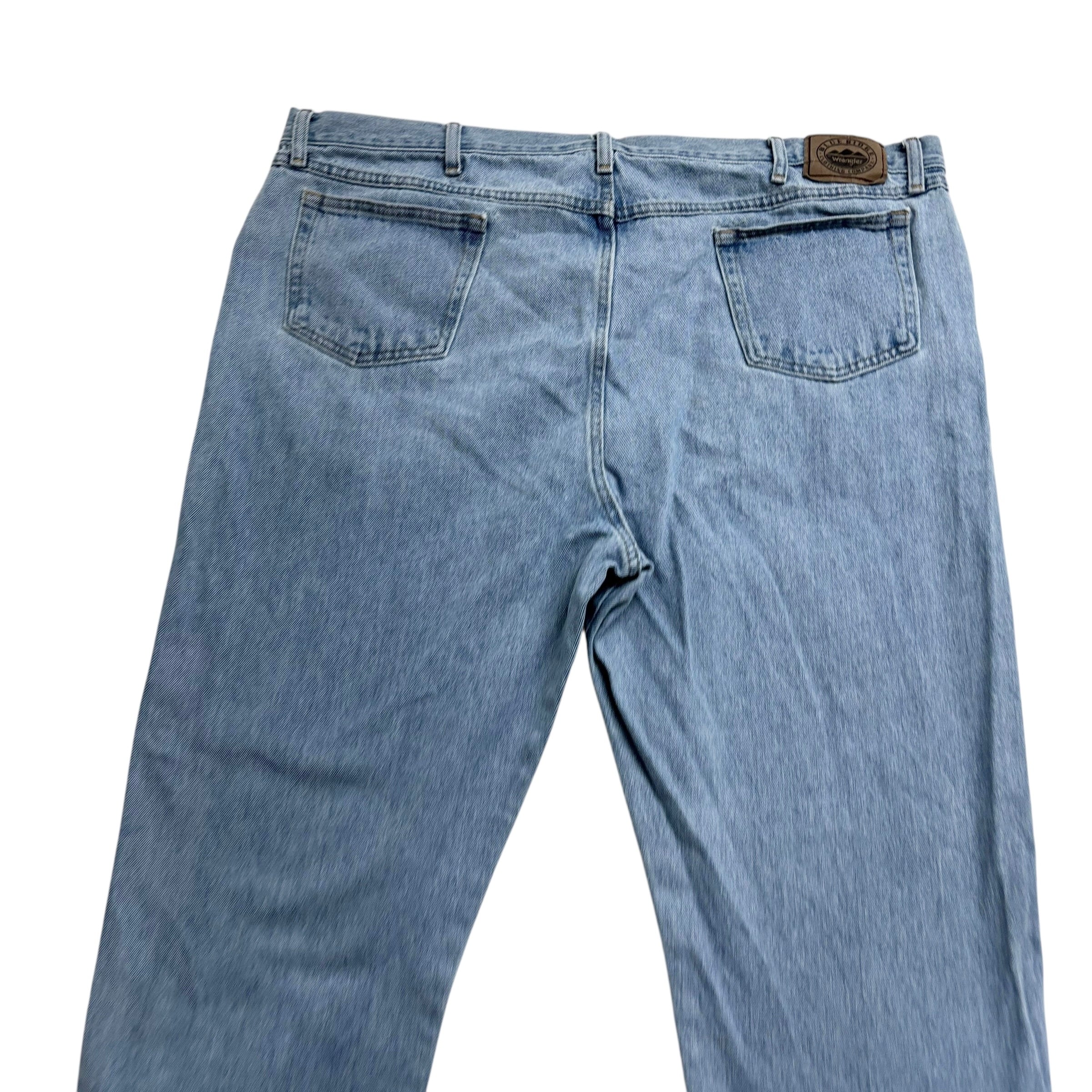 Wrangler Jeans W46 L29 Mens Light Blue Relaxed Straight Fit Vintage Denim