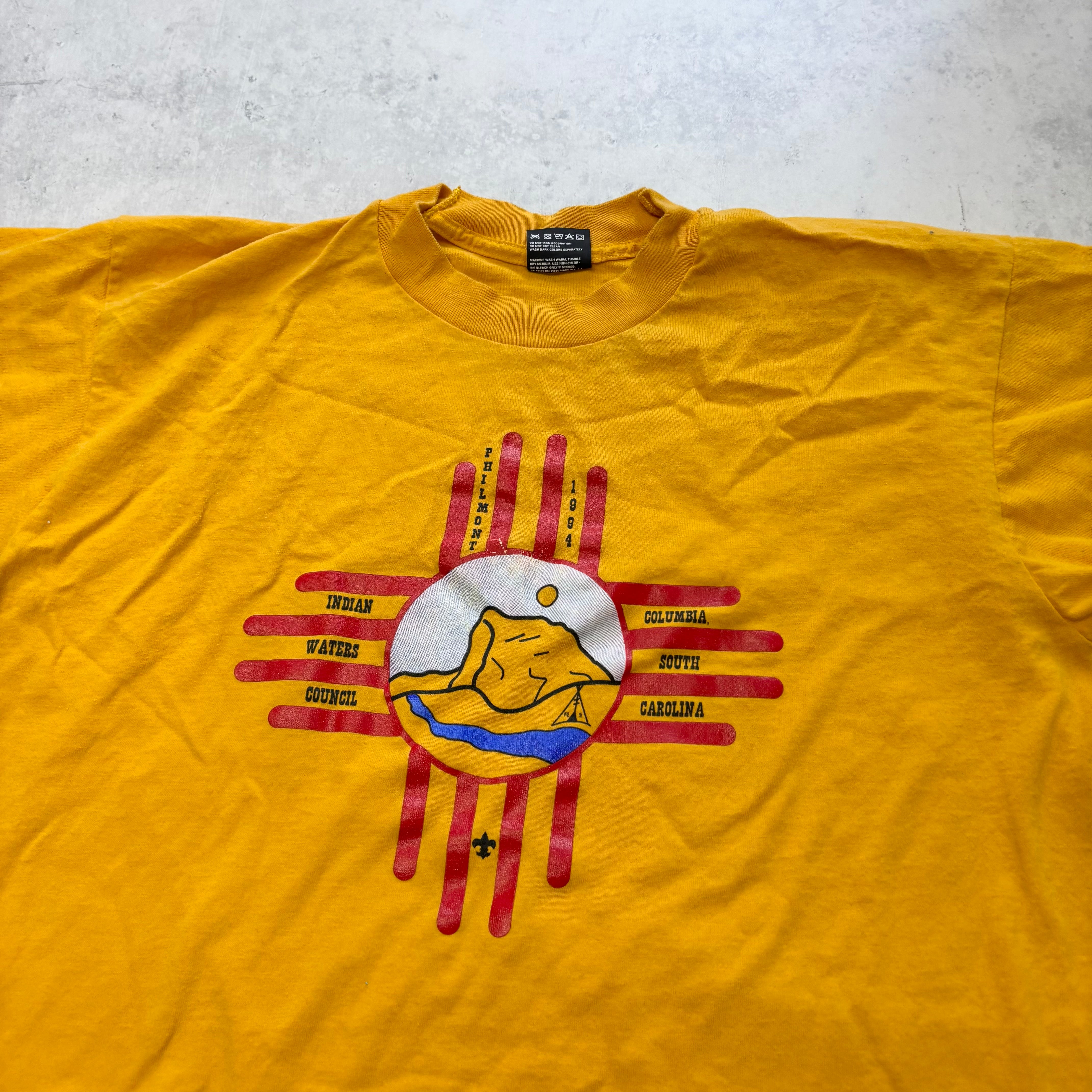 Vintage T Shirt Mens Small Yellow Single Stitch Graphic Print 90s USA (E)