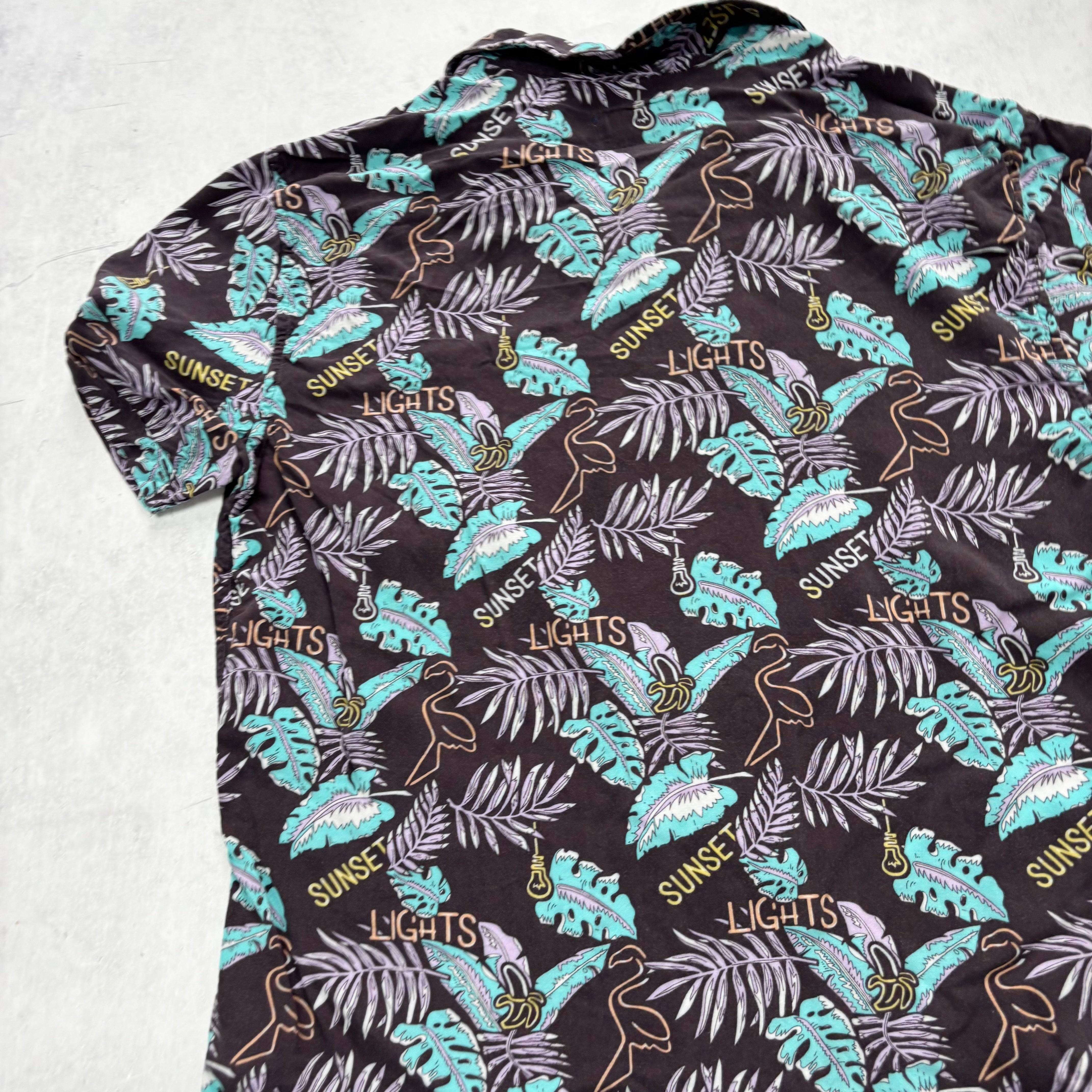 Hawaiian Shirt Mens Small Purple Floral Aloha Short Sleeve Viscose (E)