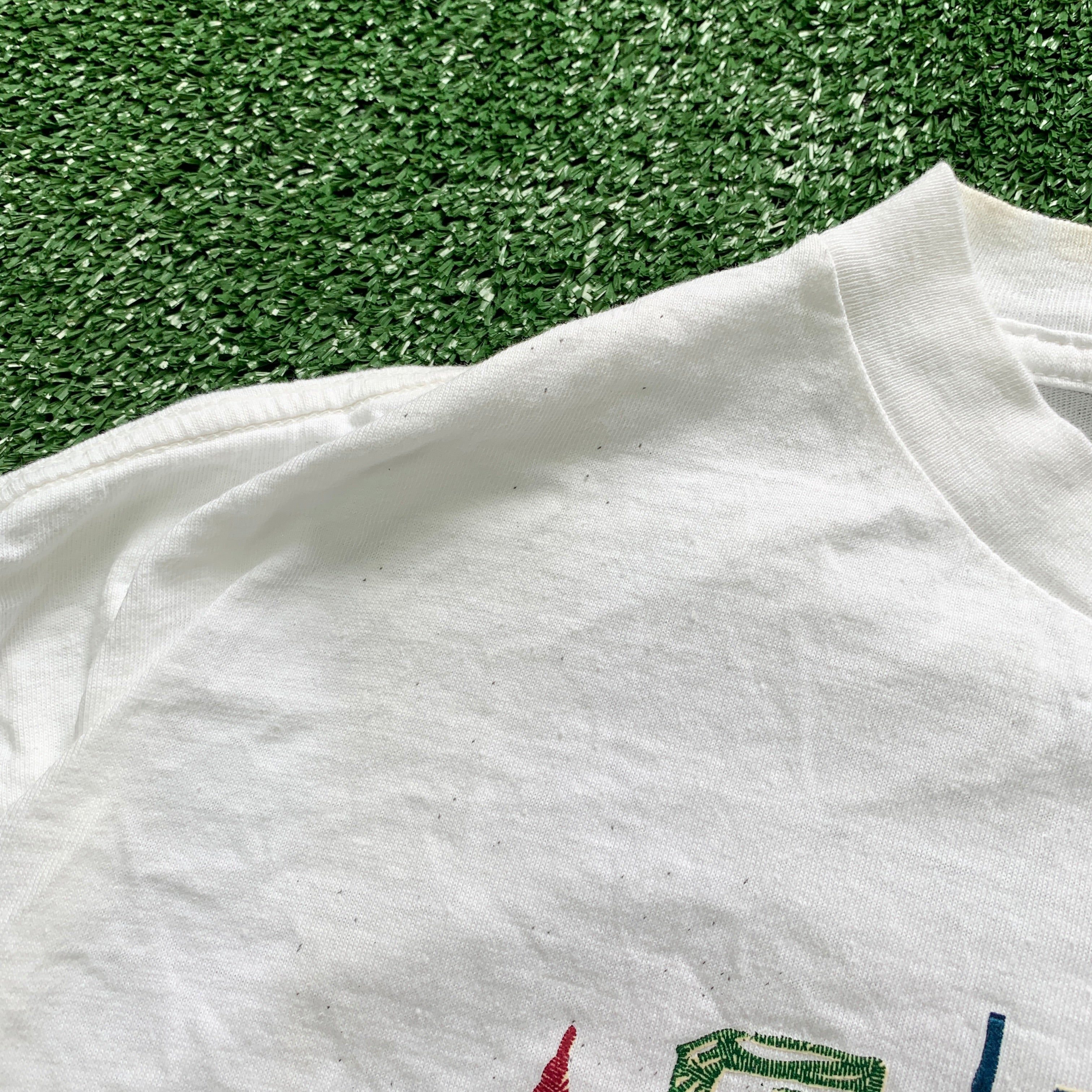 Vintage T Shirt Mens Large White Single Stitch Graphic Print 90s USA Tourist