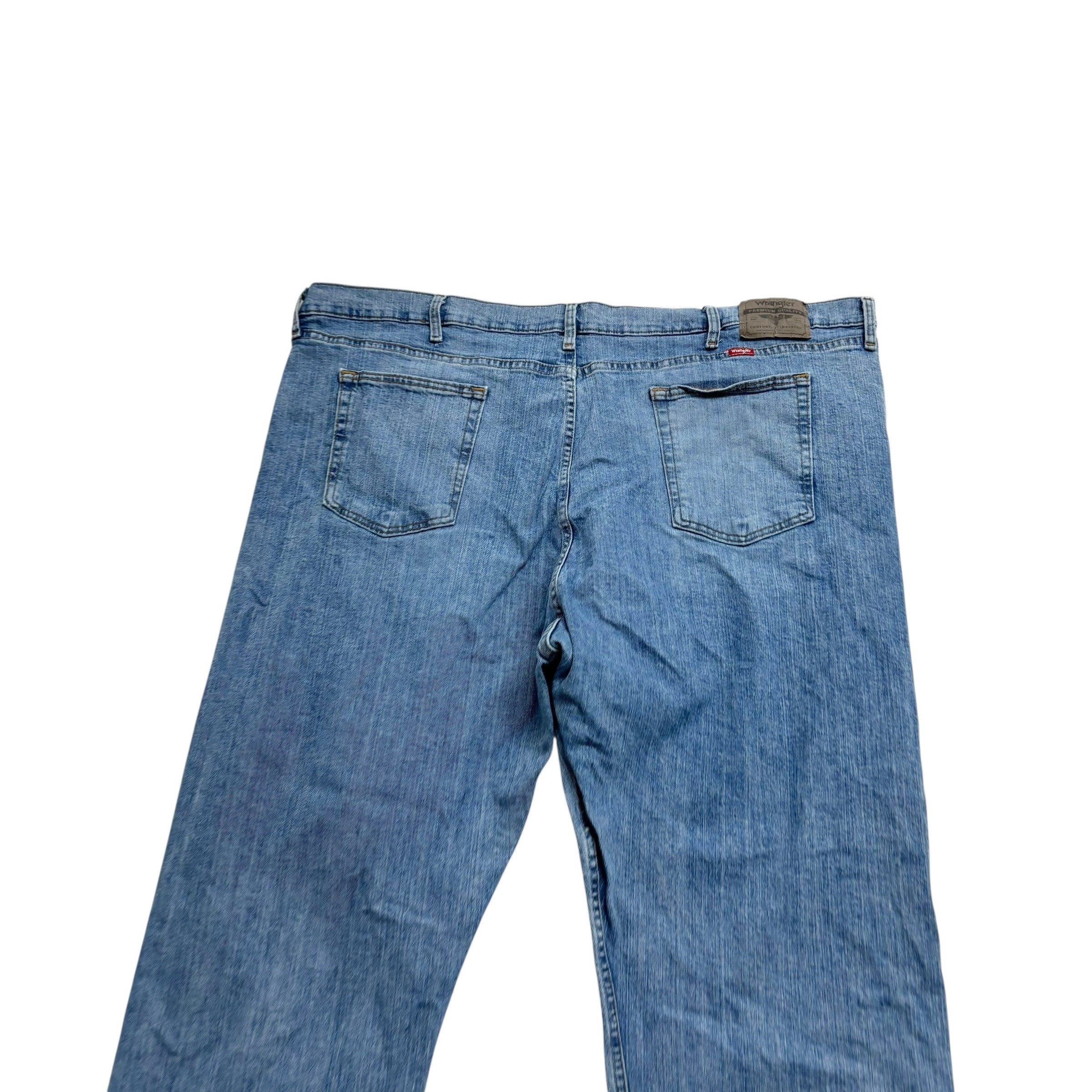 Wrangler Jeans W48 L30 Mens Light Blue Relaxed Straight Fit Stretch Denim (F)