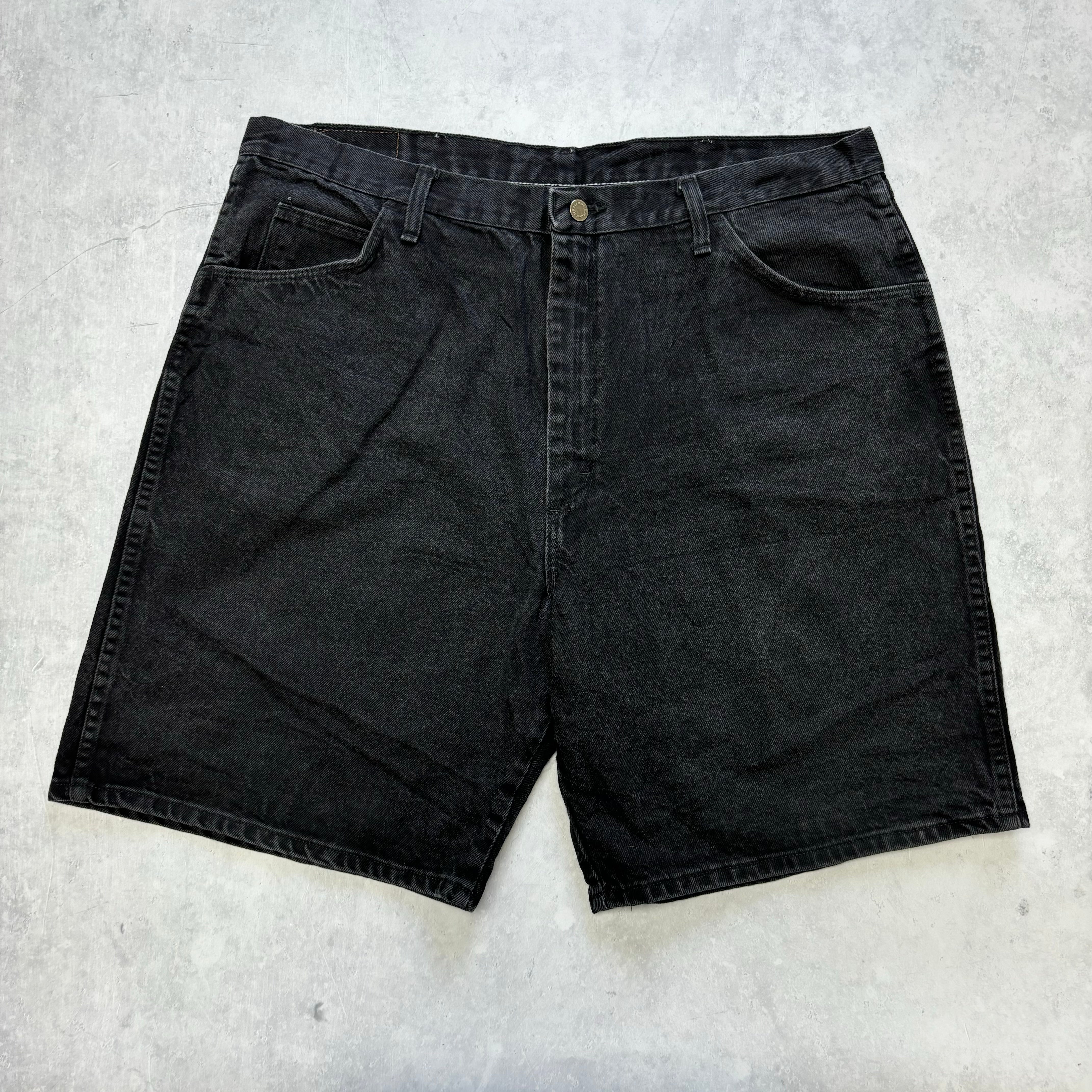 Vintage Wrangler Jorts W40 Mens Denim Shorts Black Baggy Relaxed Fit