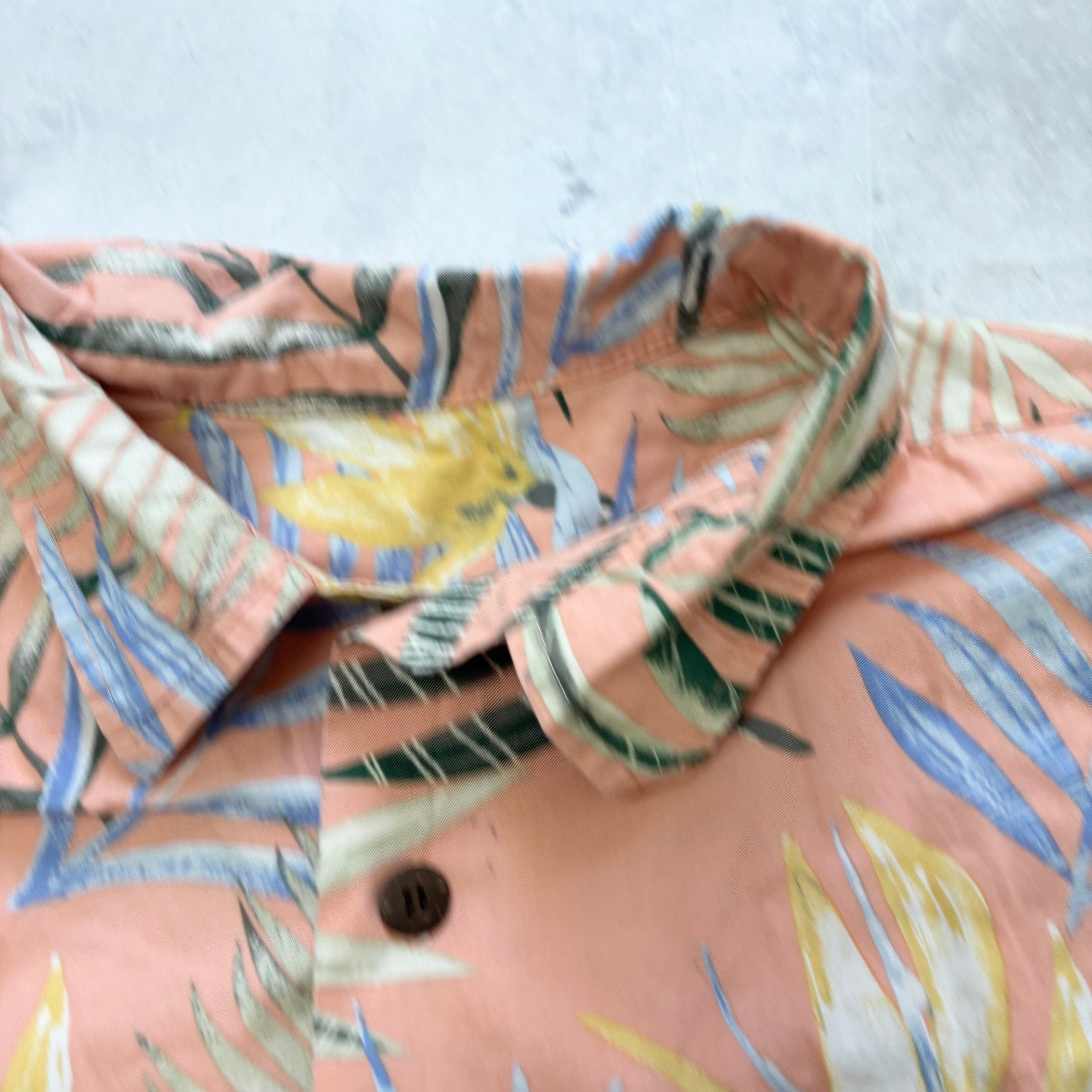 Vintage Hawaiian Shirt Mens Small Pink Floral Aloha Short Sleeve (E)