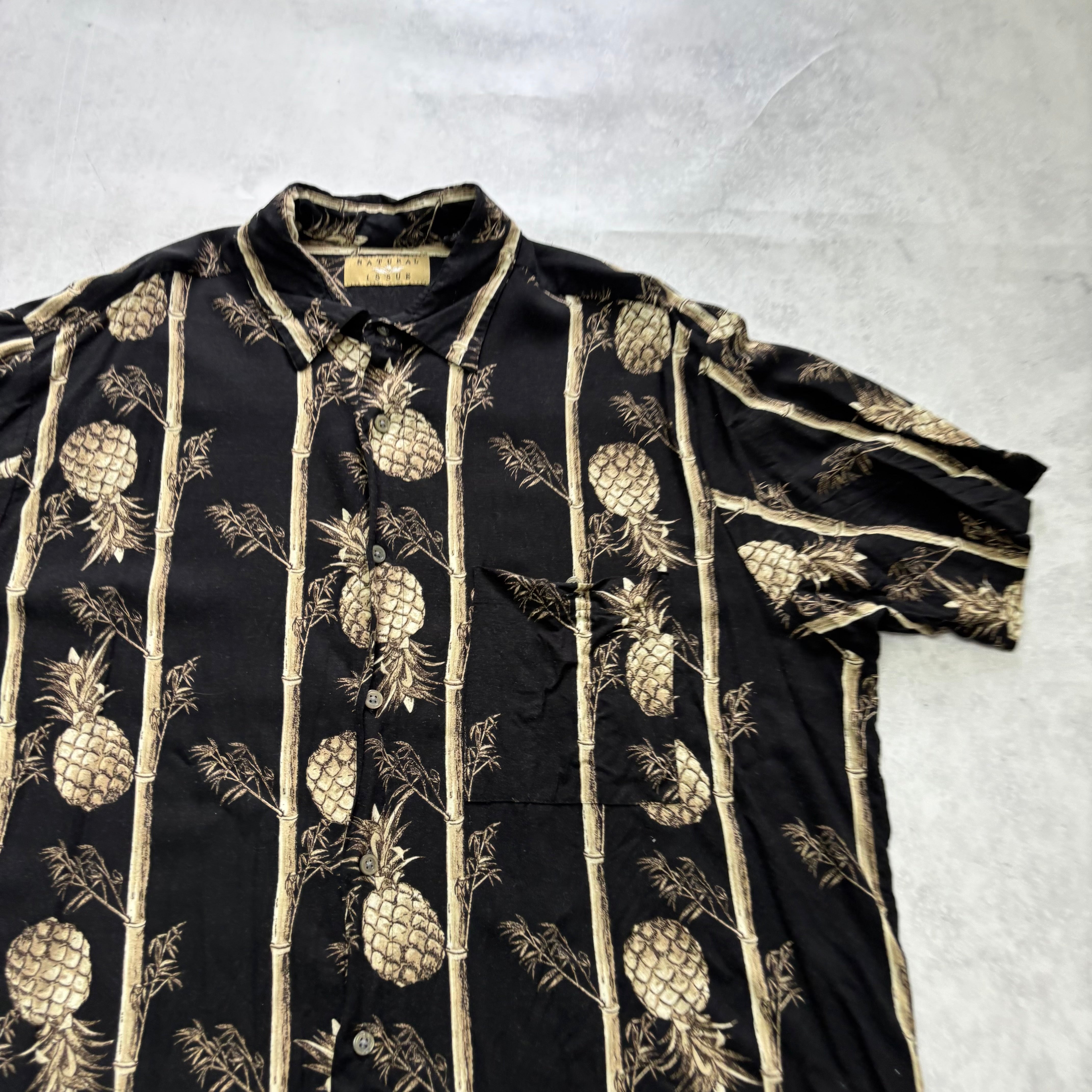 Vintage Hawaiian Shirt Mens Large Black Floral Aloha Short Sleeve Rayon (E)