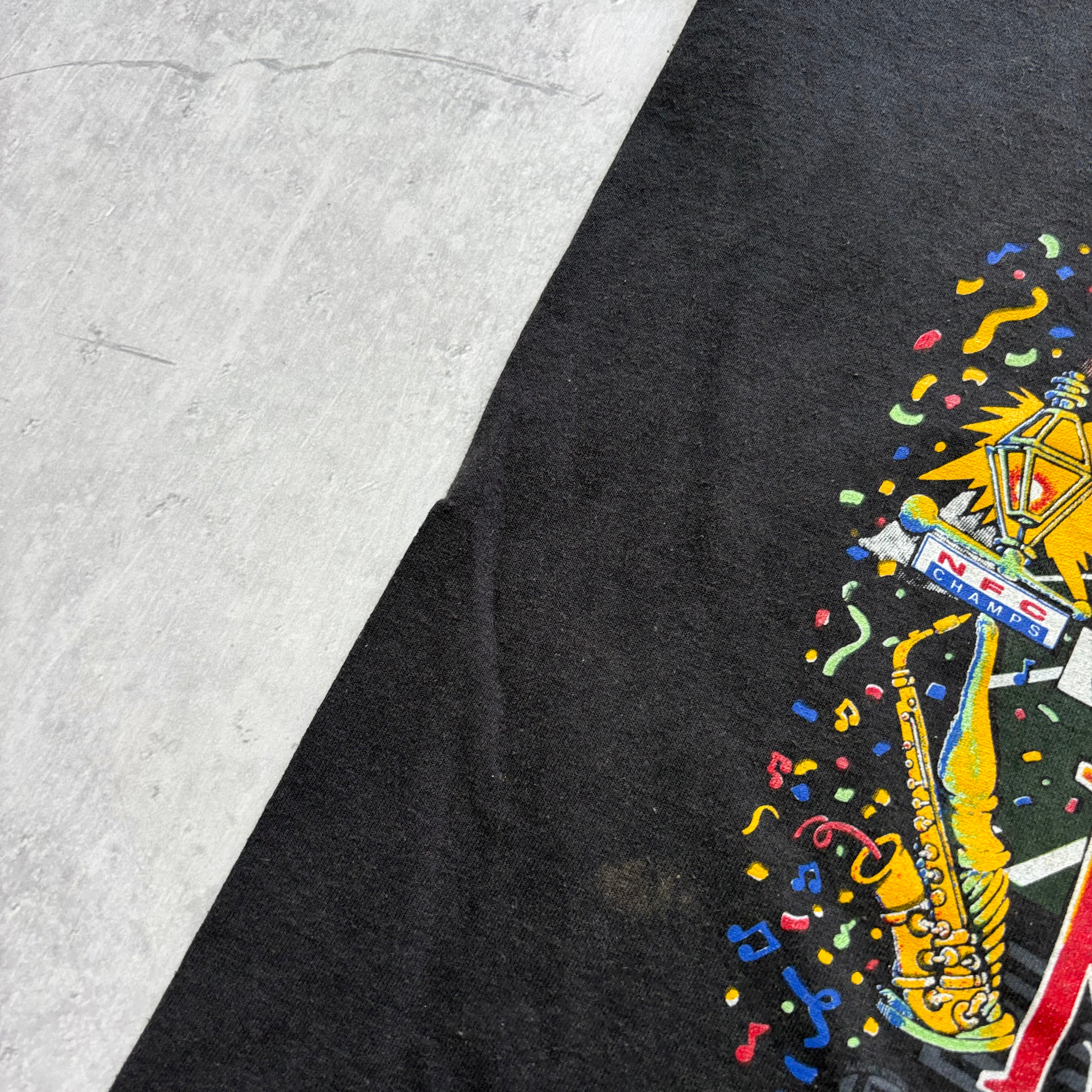 Vintage T Shirt Mens Large Black Single Stitch Graphic Print 90s NFL