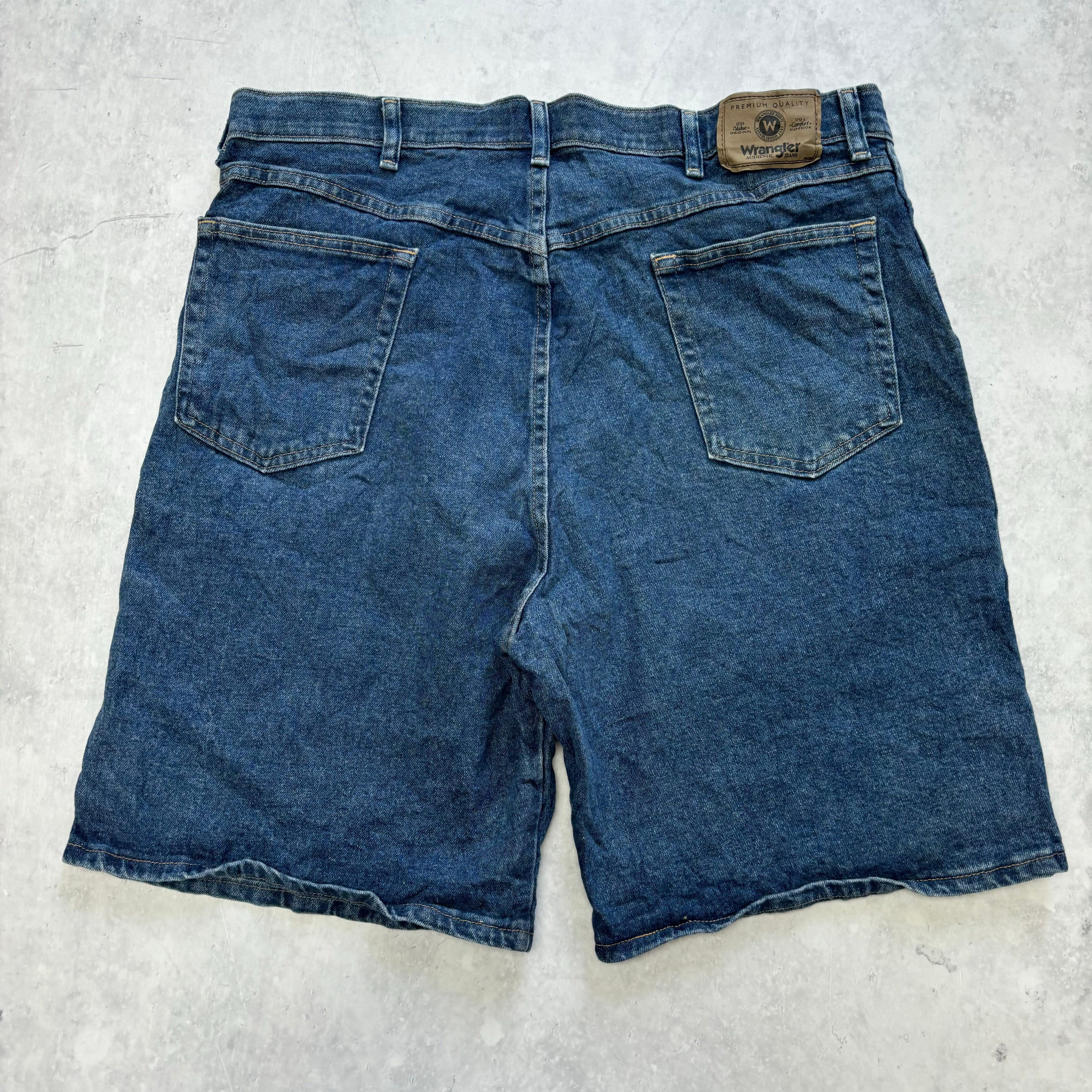 Vintage Wrangler Jorts W38 Mens Denim Shorts Mid Blue Baggy Relaxed Fit Stretch