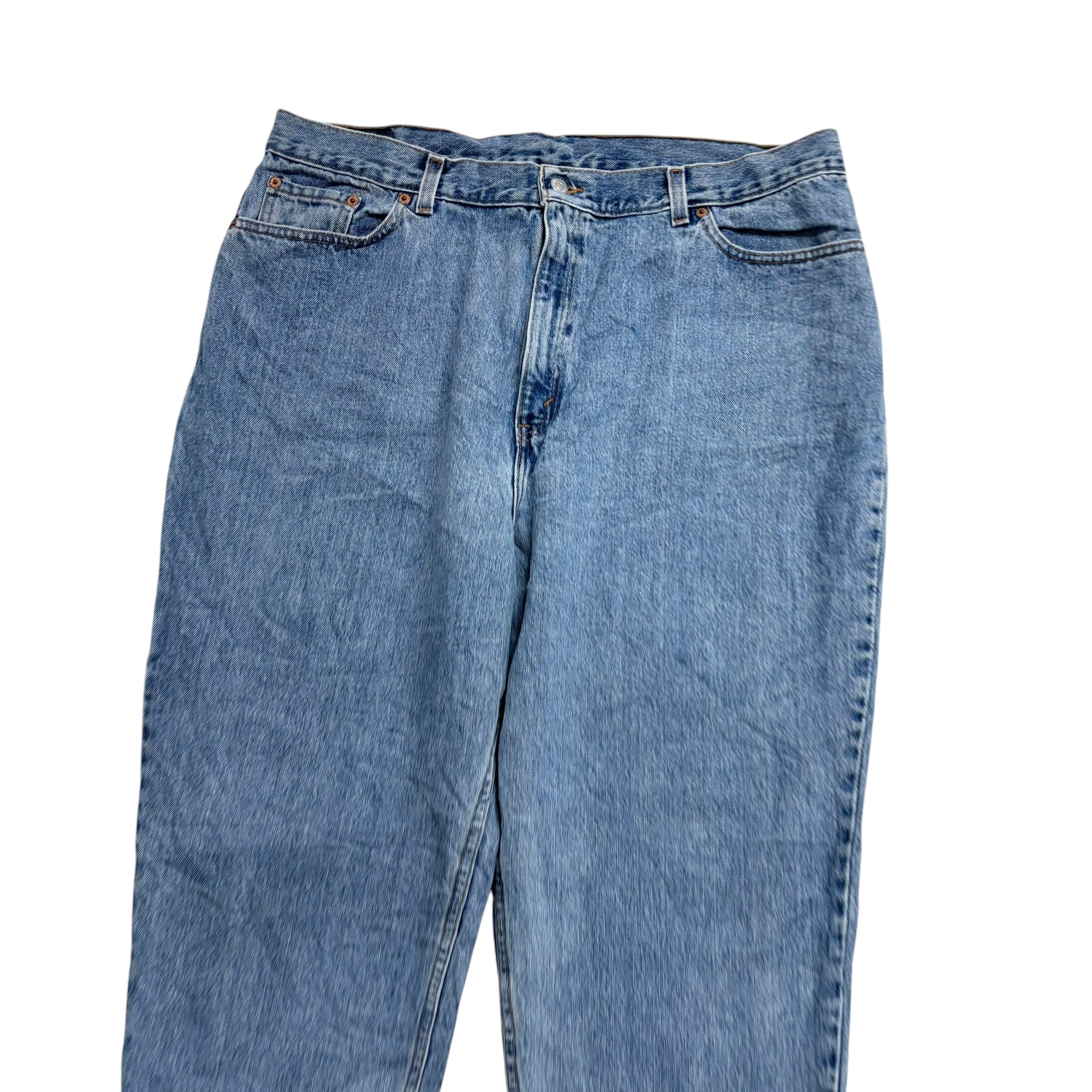 Levis 550 Jeans W38 L29 Womens Light Blue Relaxed Taper Made In USA Vintage (E)