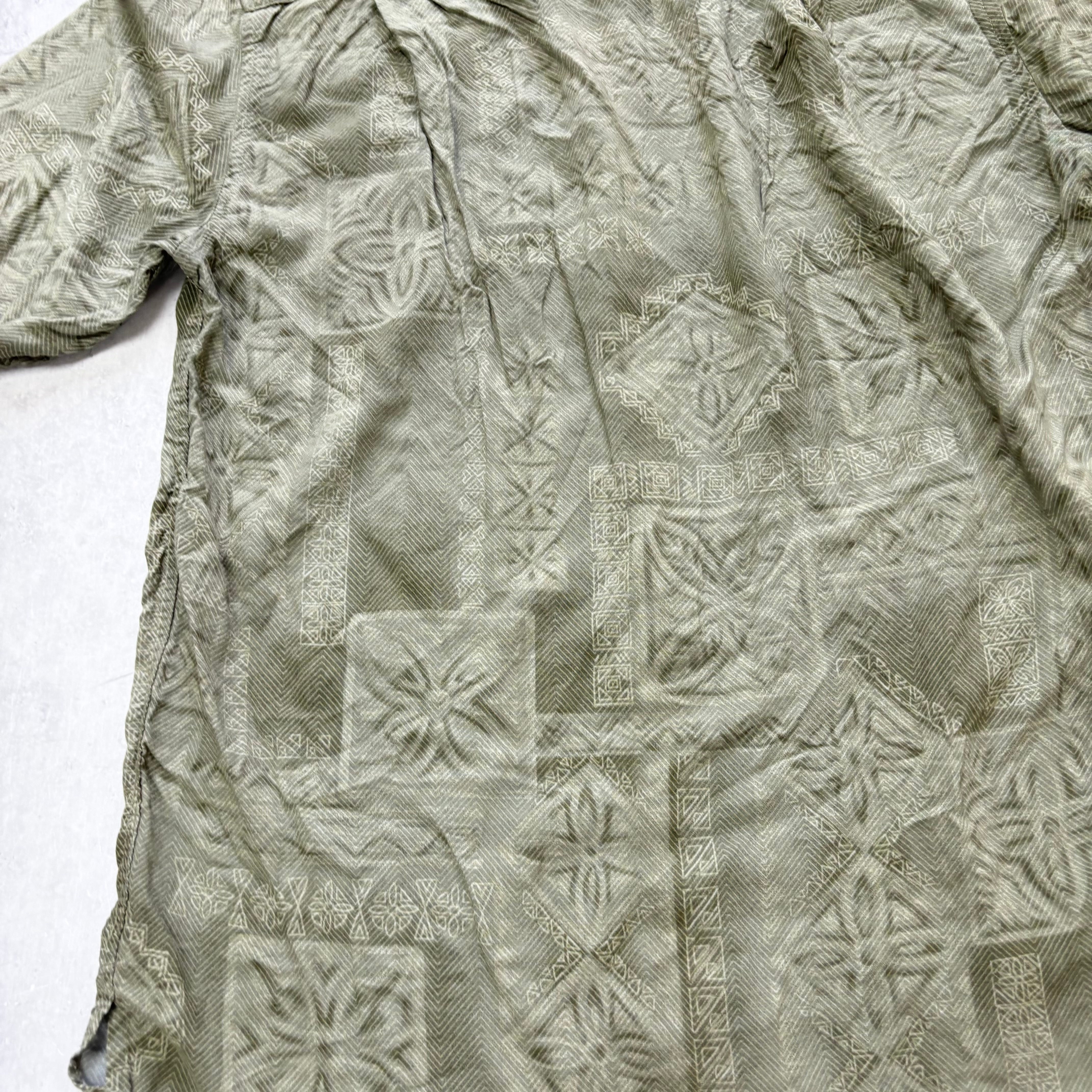 Vintage Hawaiian Shirt Mens Small Green Floral Aloha Short Sleeve Rayon (E)