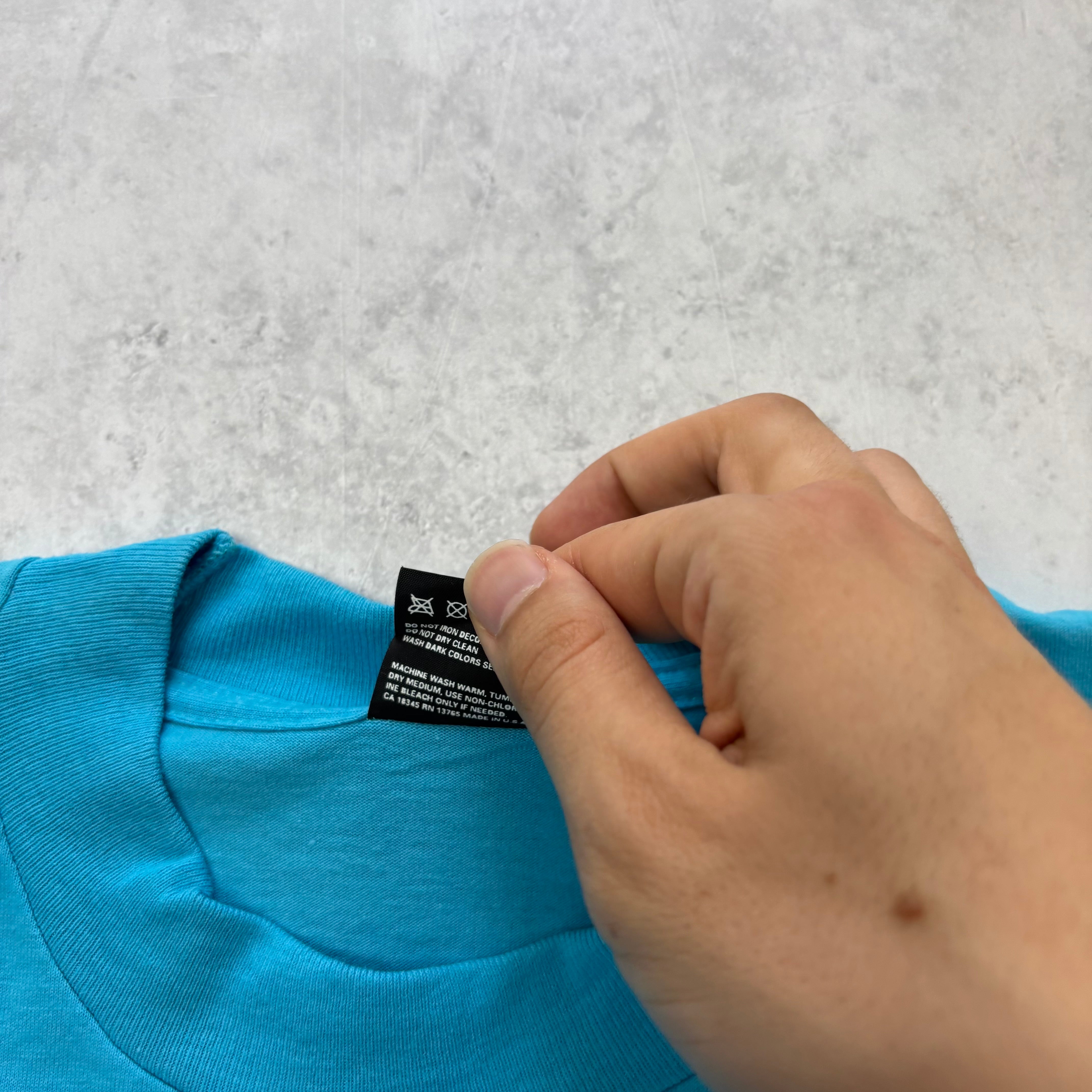 Vintage T Shirt Mens XL Blue Single Stitch Graphic Print 90s World (E)