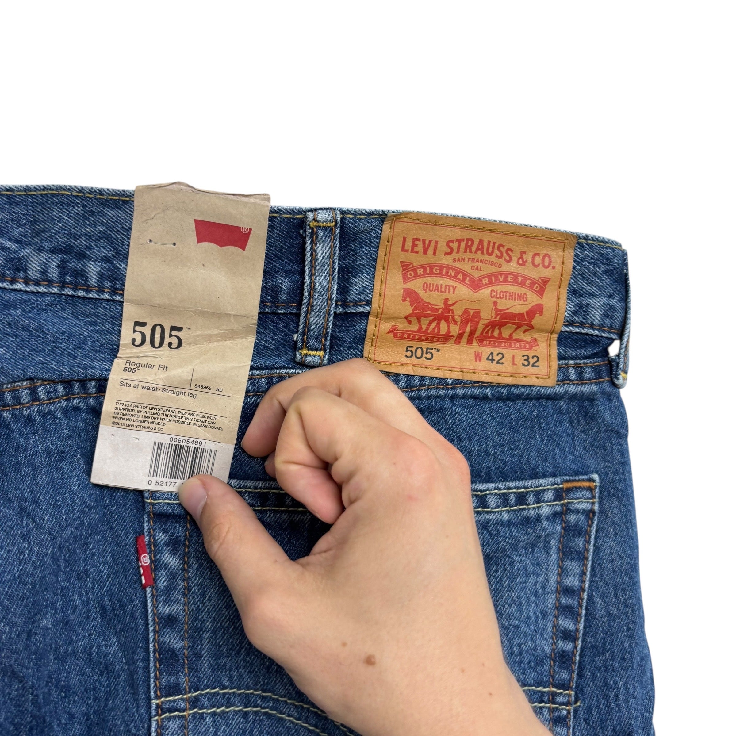 Levis 505 Jeans W42 L32 Mens Mid Blue Regular Straight Fit Denim (E)