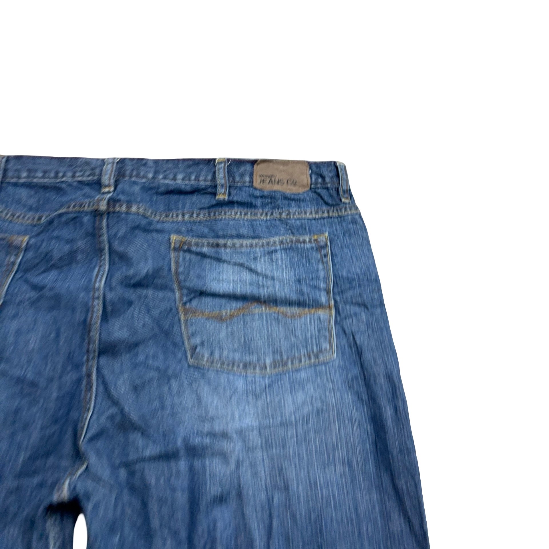 Wrangler Jeans W42 L32 Mens Mid Blue Relaxed Bootcut Fit Vintage Denim (E)