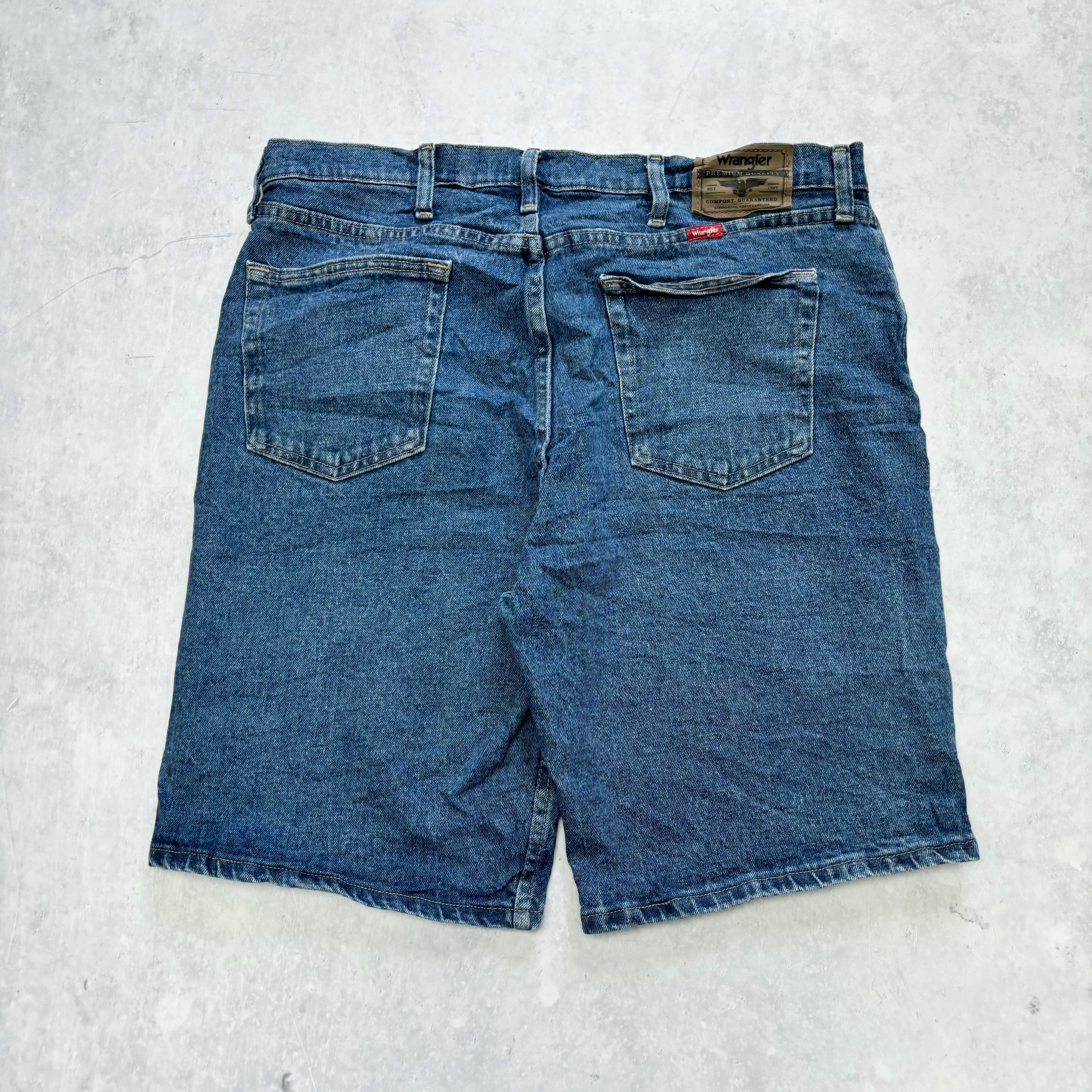 Vintage Wrangler Jorts W36 Mens Denim Shorts Mid Blue Baggy Relaxed Fit