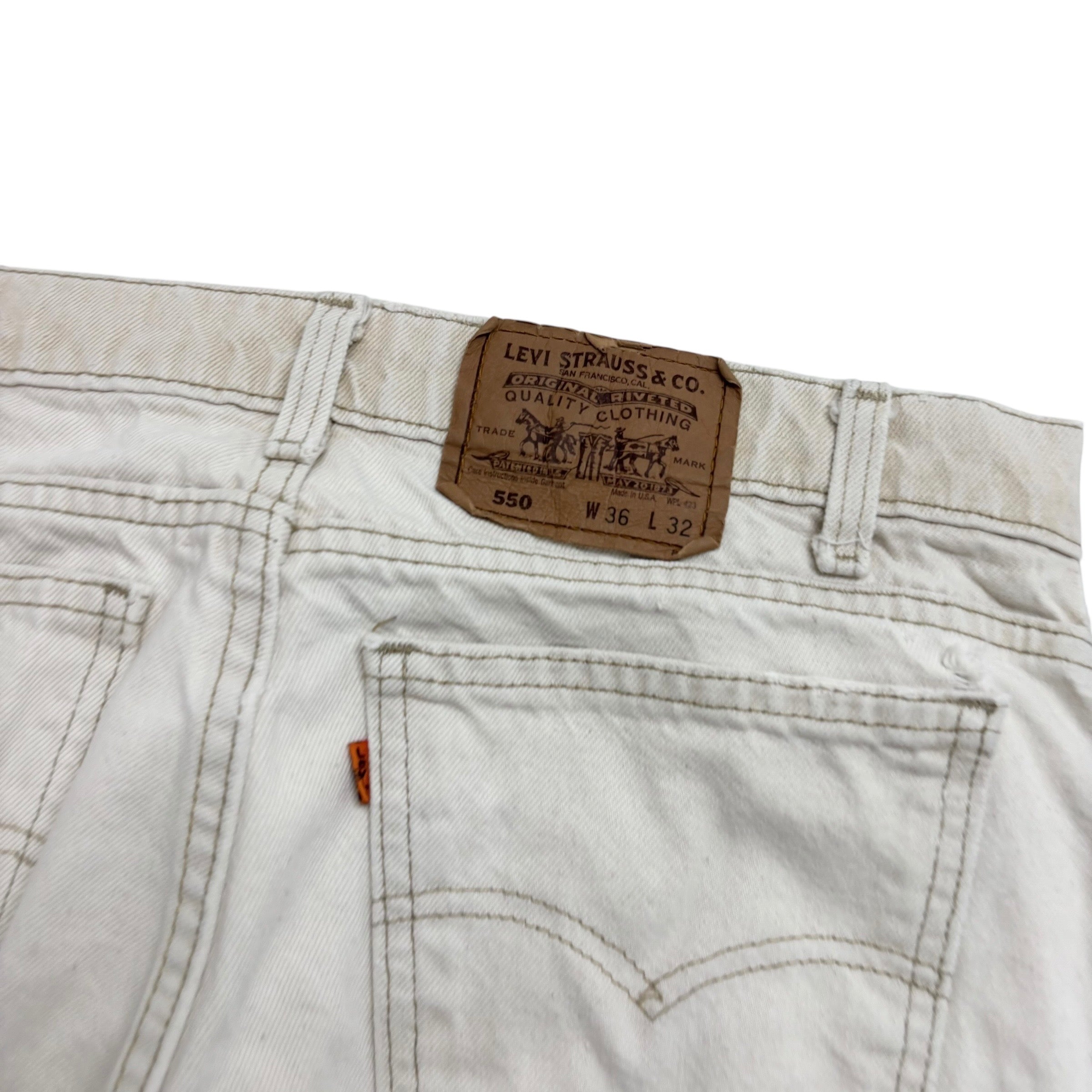 Levis 550 Jeans W34 L32 Mens Cream Relaxed Tapered Made In USA Vintage