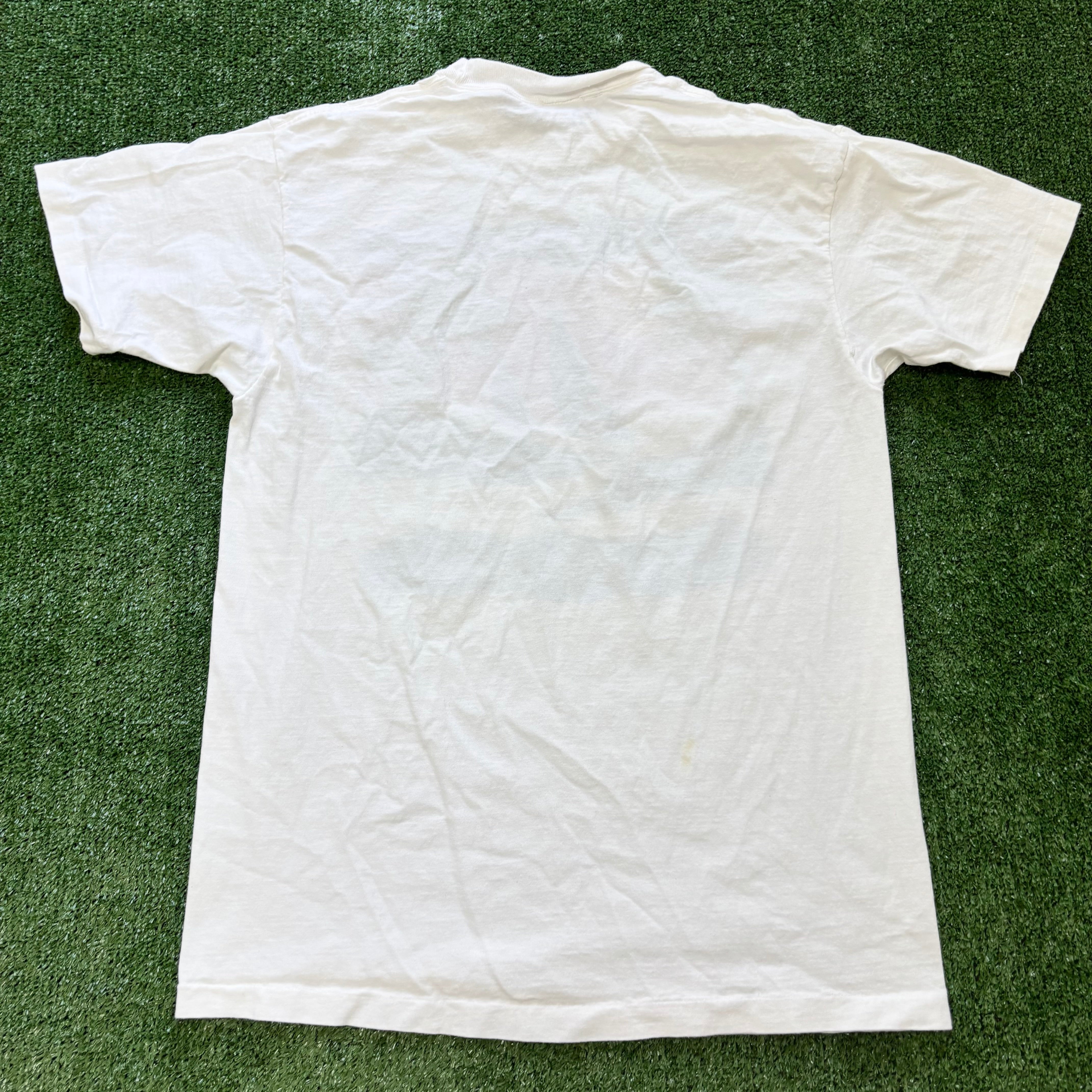 Vintage T Shirt Mens Medium White Single Stitch Graphic Print 90s
