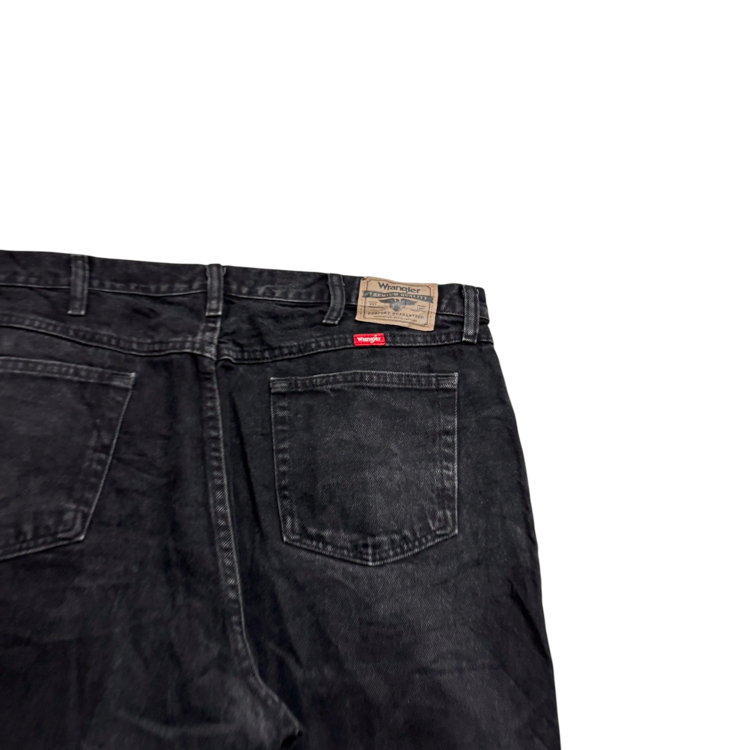 Wrangler Jeans W40 L30 Mens Black Relaxed Straight Fit Denim (E)