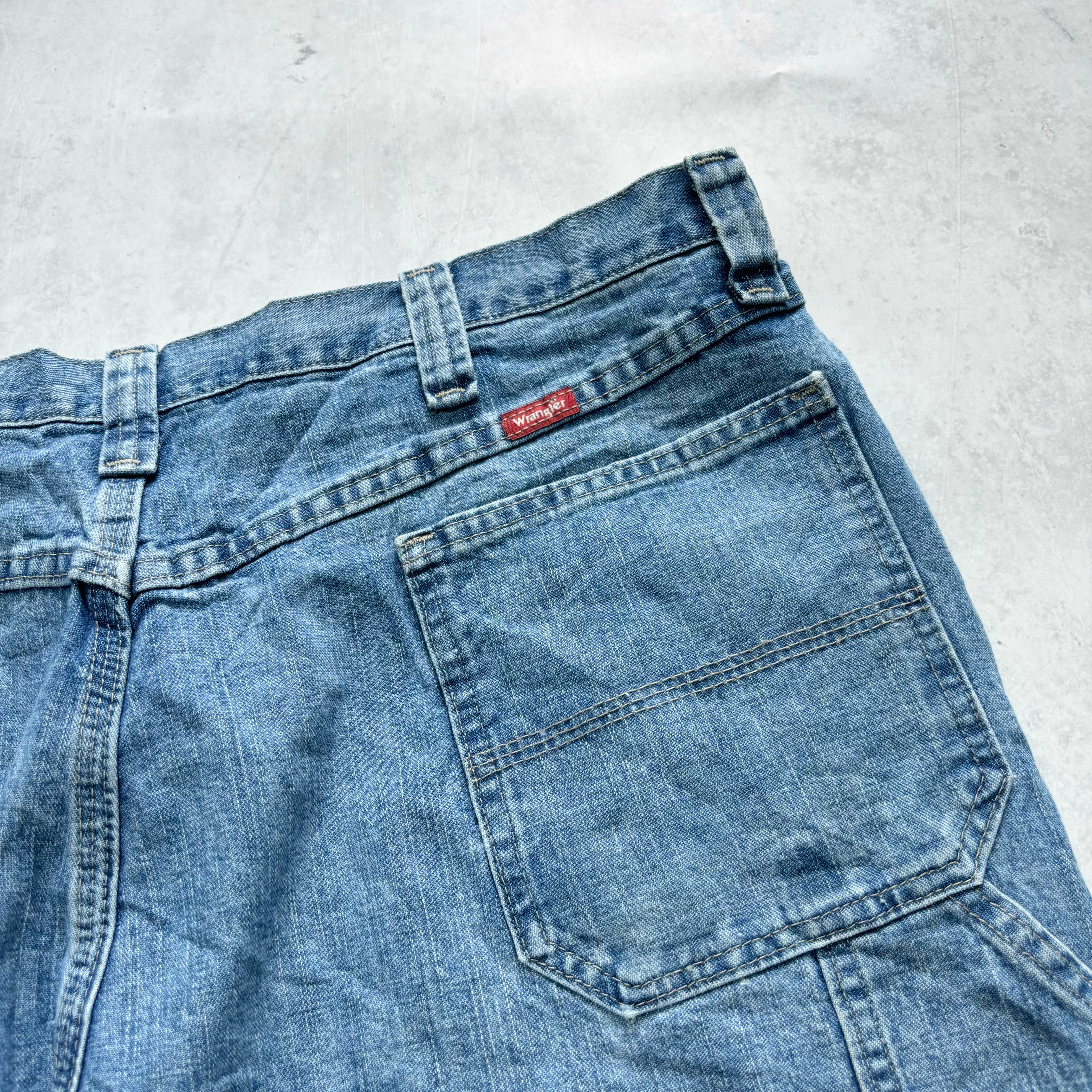 Vintage Wrangler Jorts W40 Mens Denim Shorts Light Blue Baggy Relaxed Carpenter