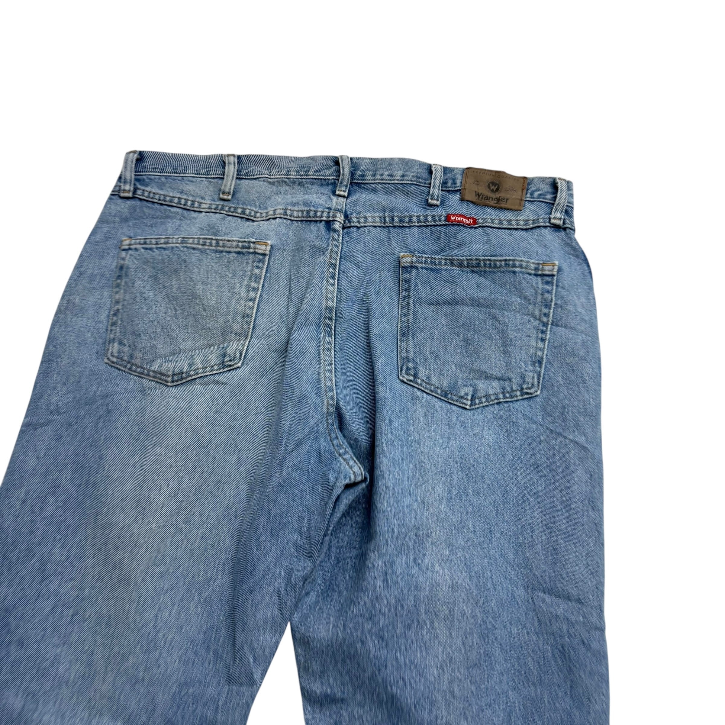 Wrangler Jeans W40 L30 Mens Light Blue Regular Straight Fit Denim