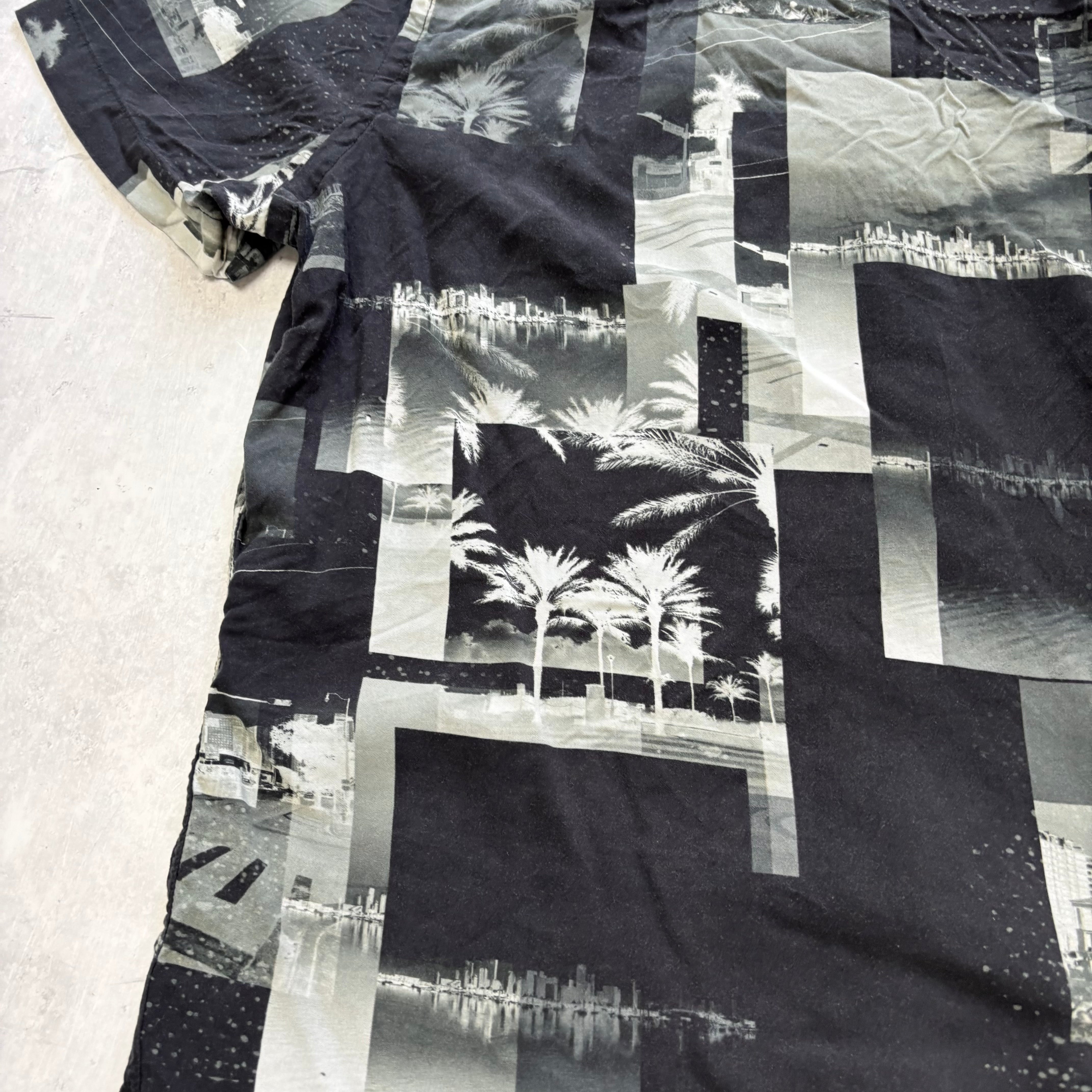Hawaiian Shirt Mens Large Black Floral Aloha Short Sleeve Rayon Slim Fit (E)