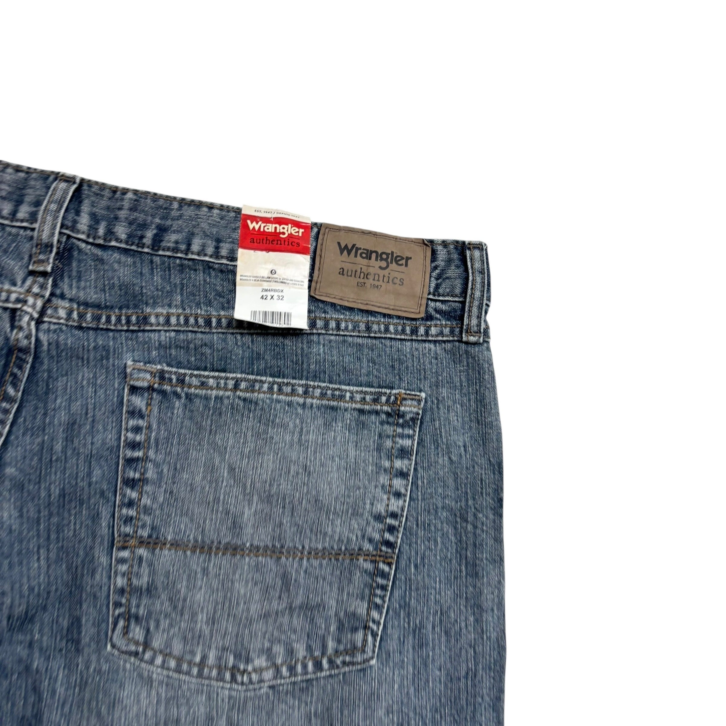 Wrangler Jeans W42 L32 Mens Mid Blue Relaxed Bootcut Fit Denim (E)