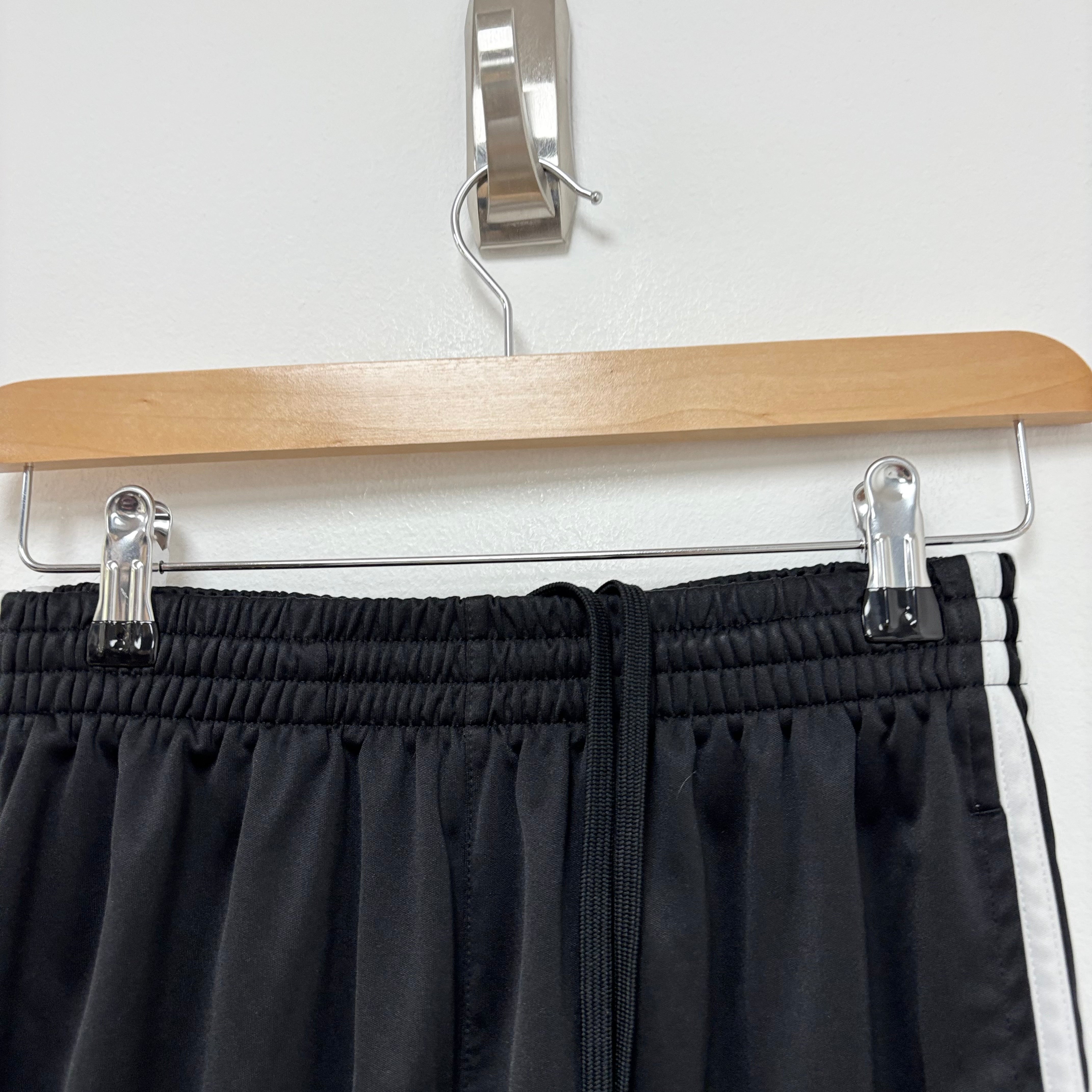 Adidas Shorts Mens Small Black Sports Running Gym Athletic Pockets Y2K (E)