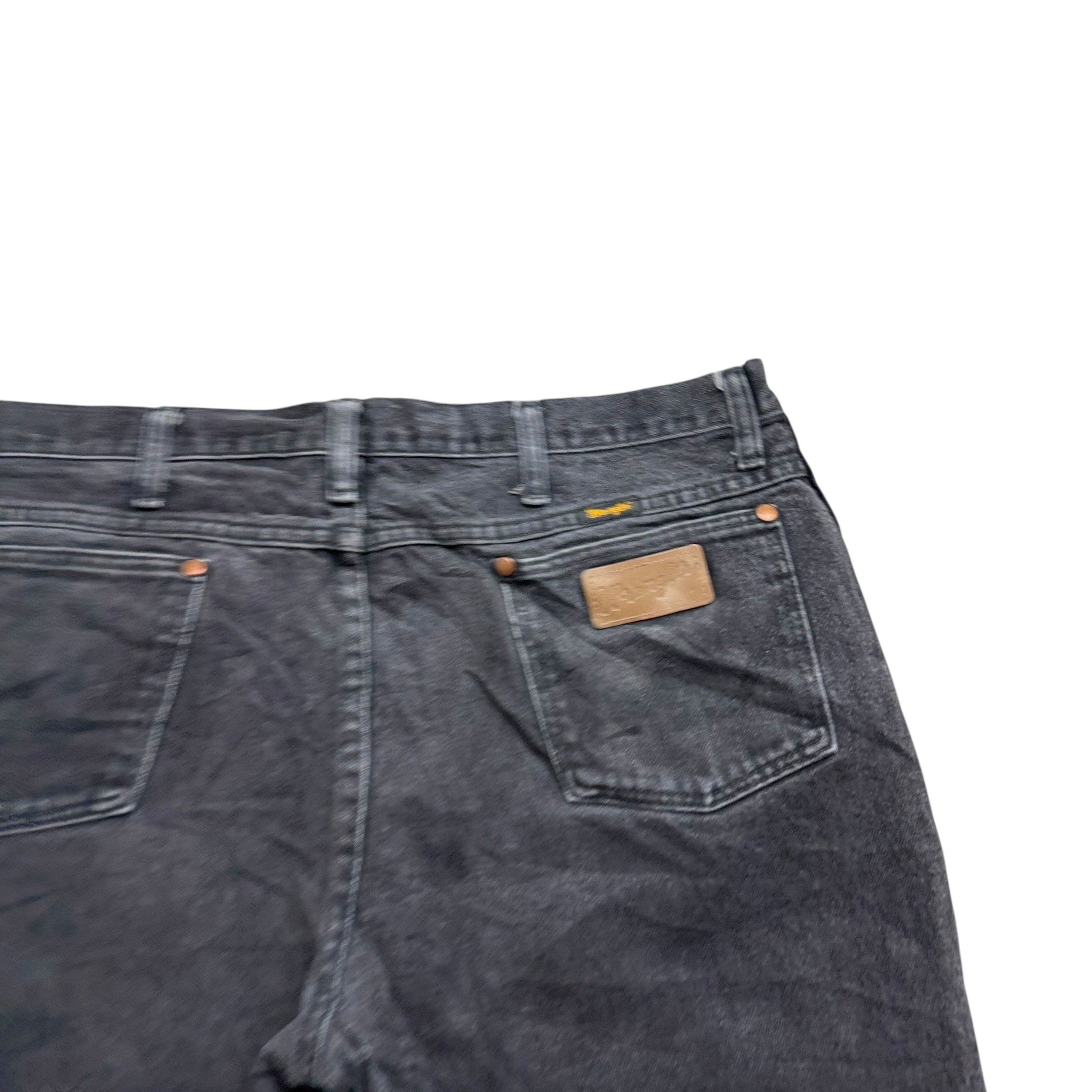 Wrangler Denim Shorts W36 Mens Black 8in Slim Fit