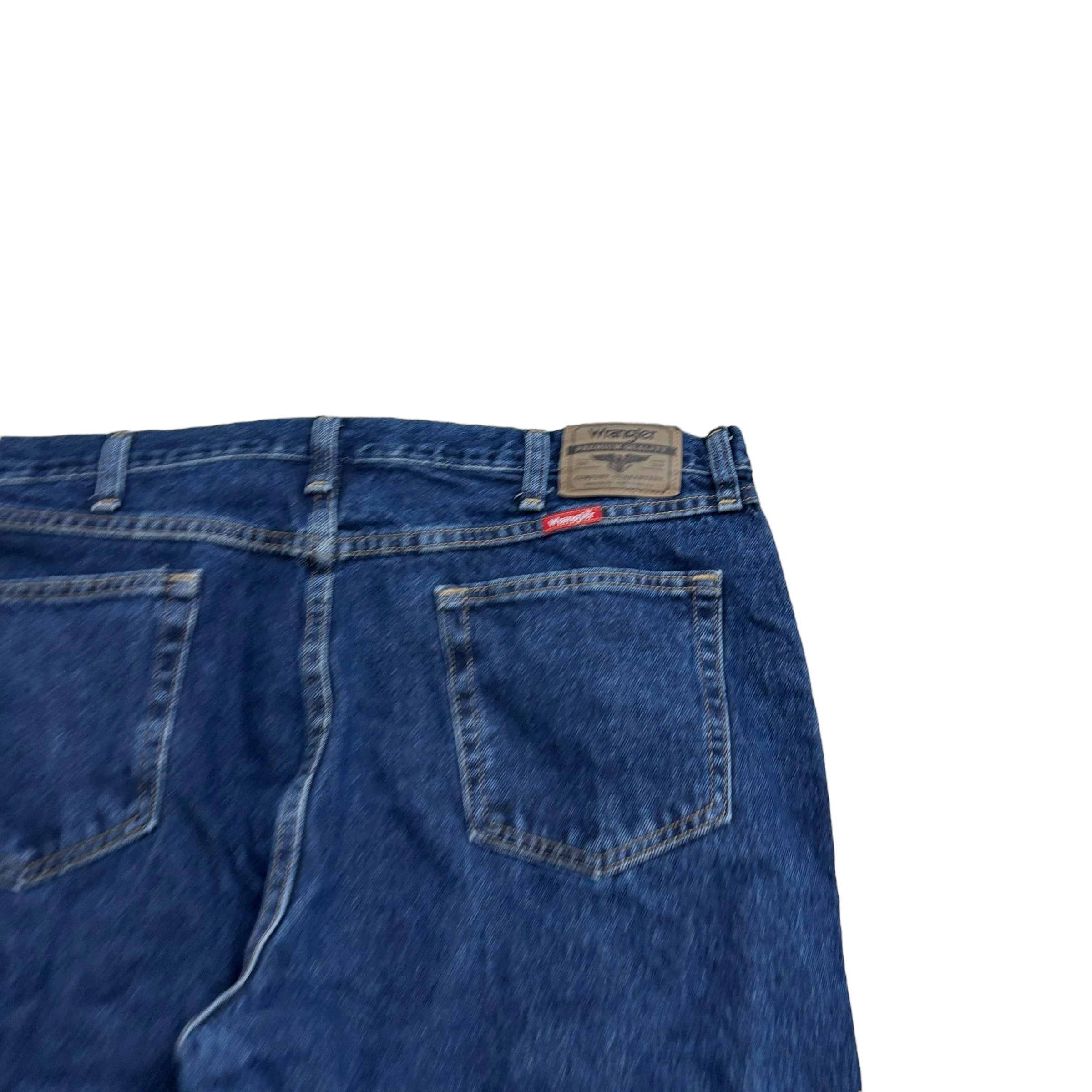 Wrangler Jeans W40 L30 Mens Dark Blue Regular Straight Fit Denim