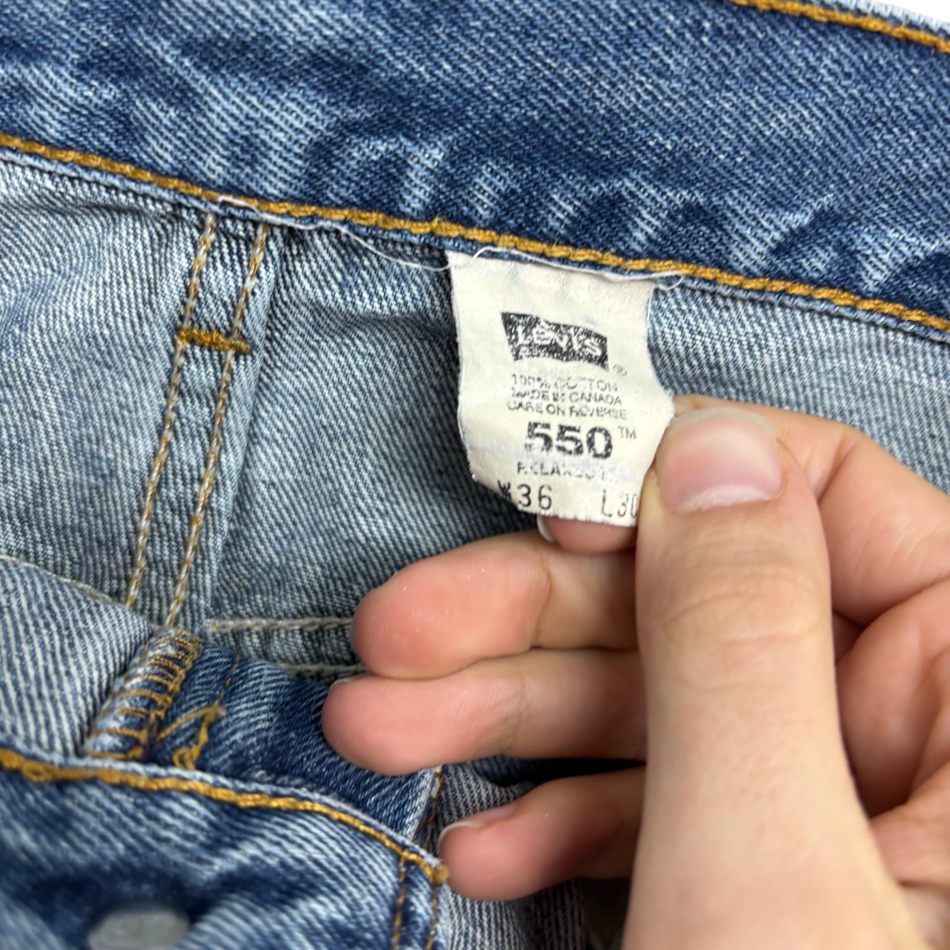 Levis 550 Jeans W34 L30 Mens Mid Blue Relaxed Straight Fit Vintage Denim