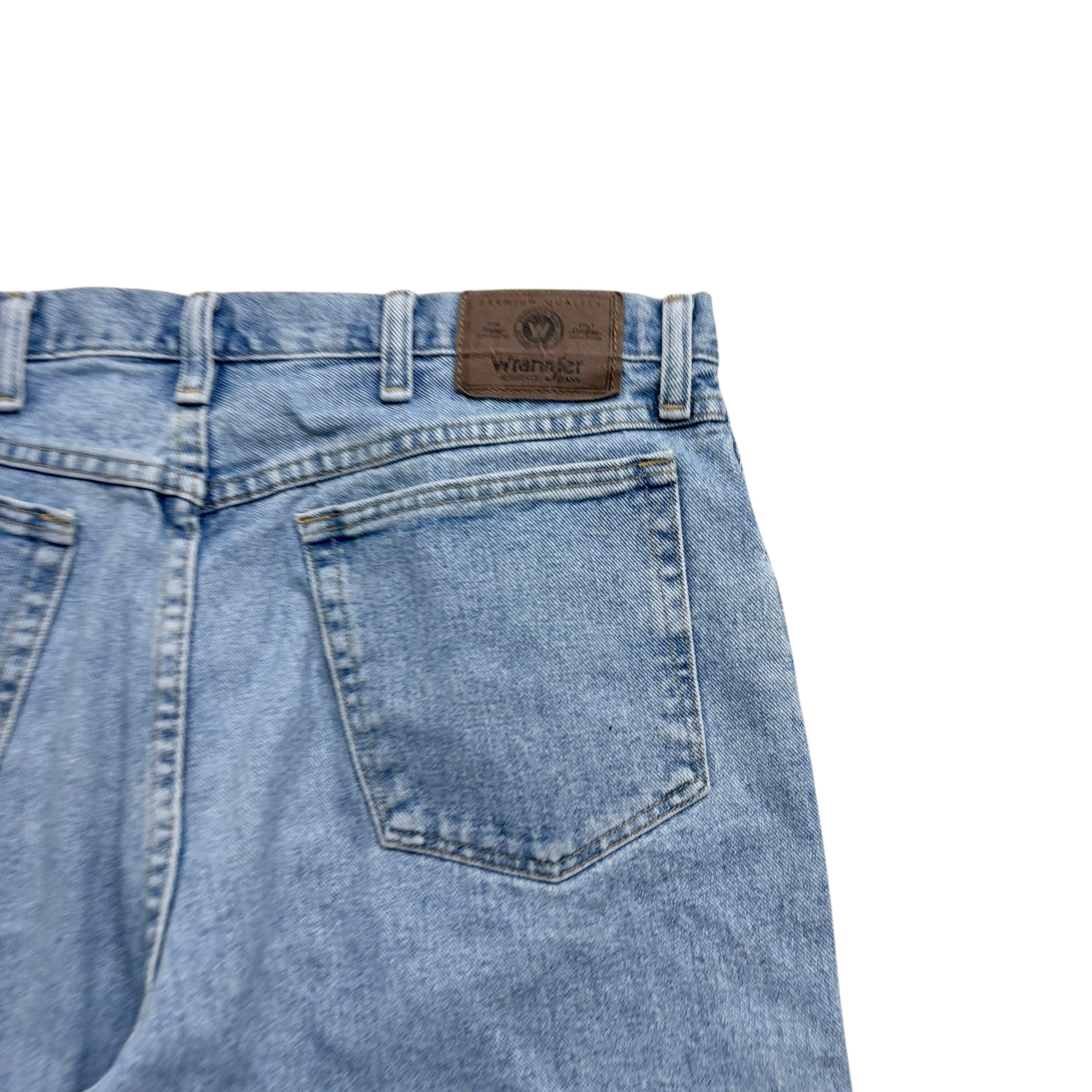 Vintage Wrangler Baggy Jorts W34 Mens Denim Shorts Light Blue Relaxed Fit (E)