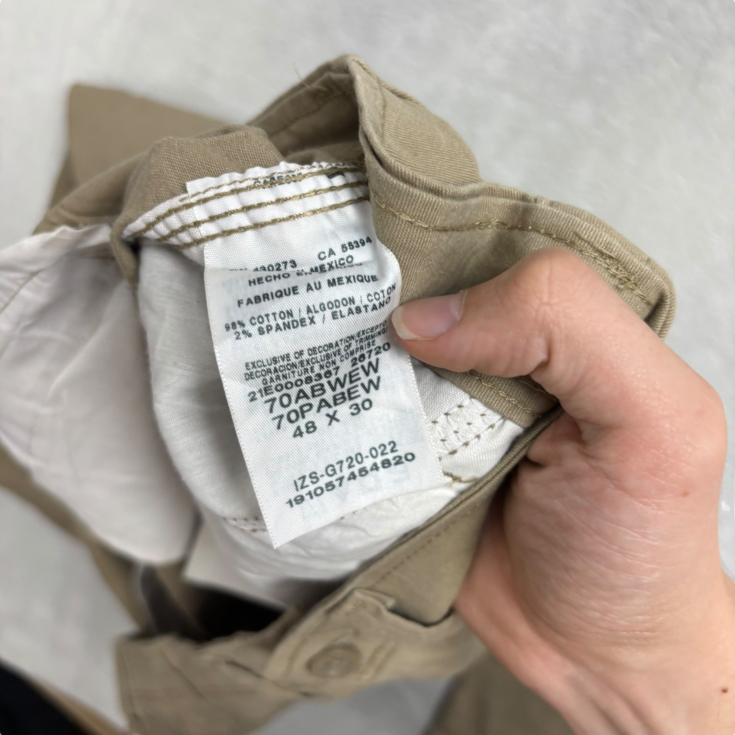 Wrangler Cargo Pants W48 L31 Mens Beige Baggy Relaxed Straight Fit Stretch