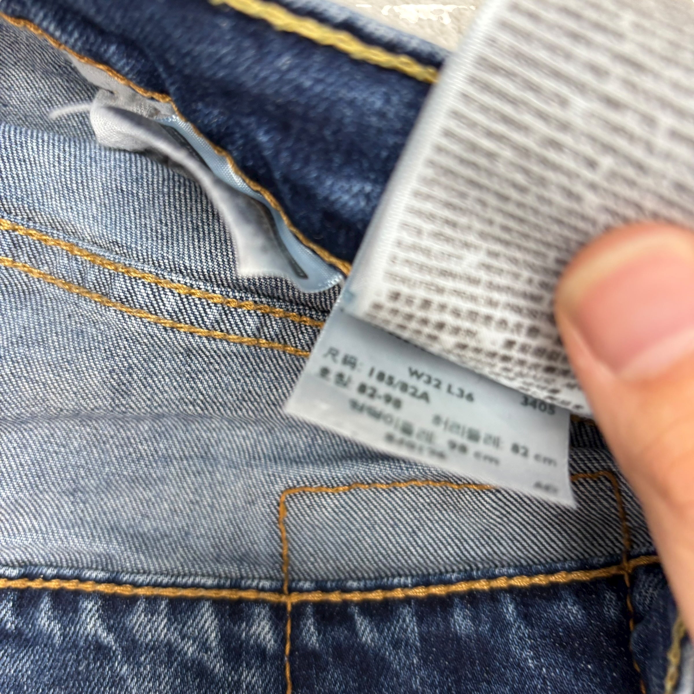 Levis 550 Jeans W30 L35 Mens Mid Blue Relaxed Straight Fit Stretch Denim