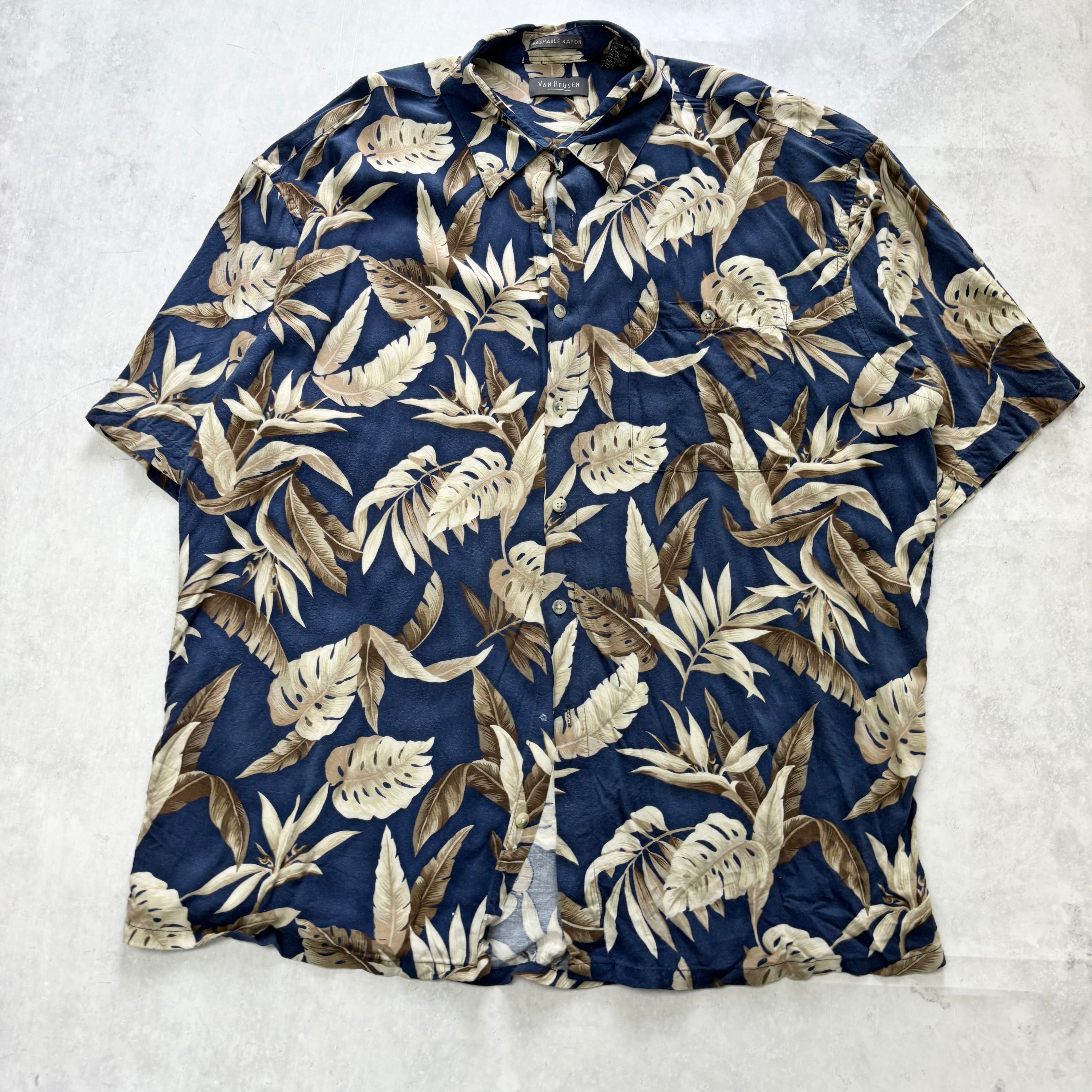 Vintage Hawaiian Shirt Mens XXL Navy Floral Aloha Short Sleeve Rayon