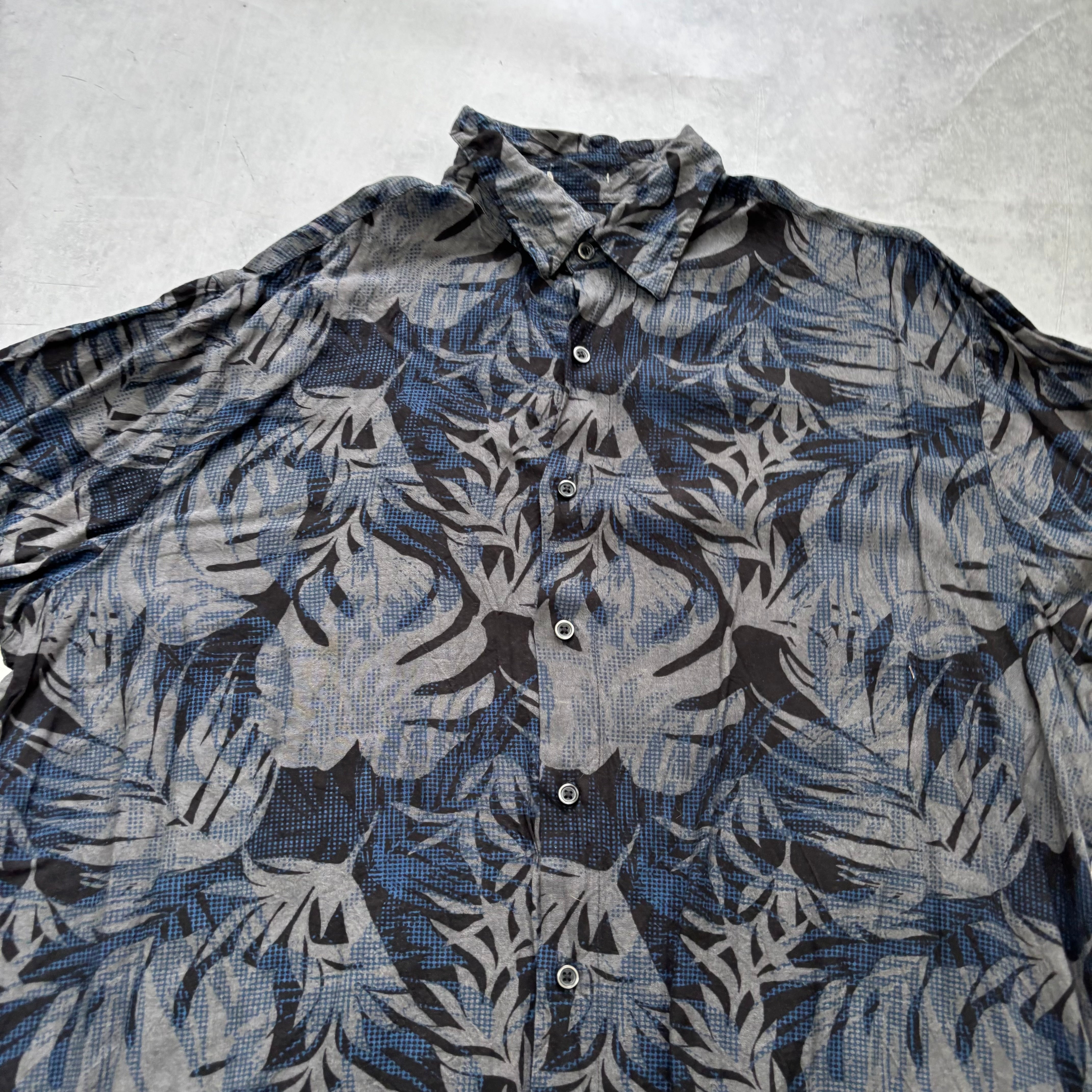 Hawaiian Shirt Mens XL Grey Floral Aloha Short Sleeve (E)