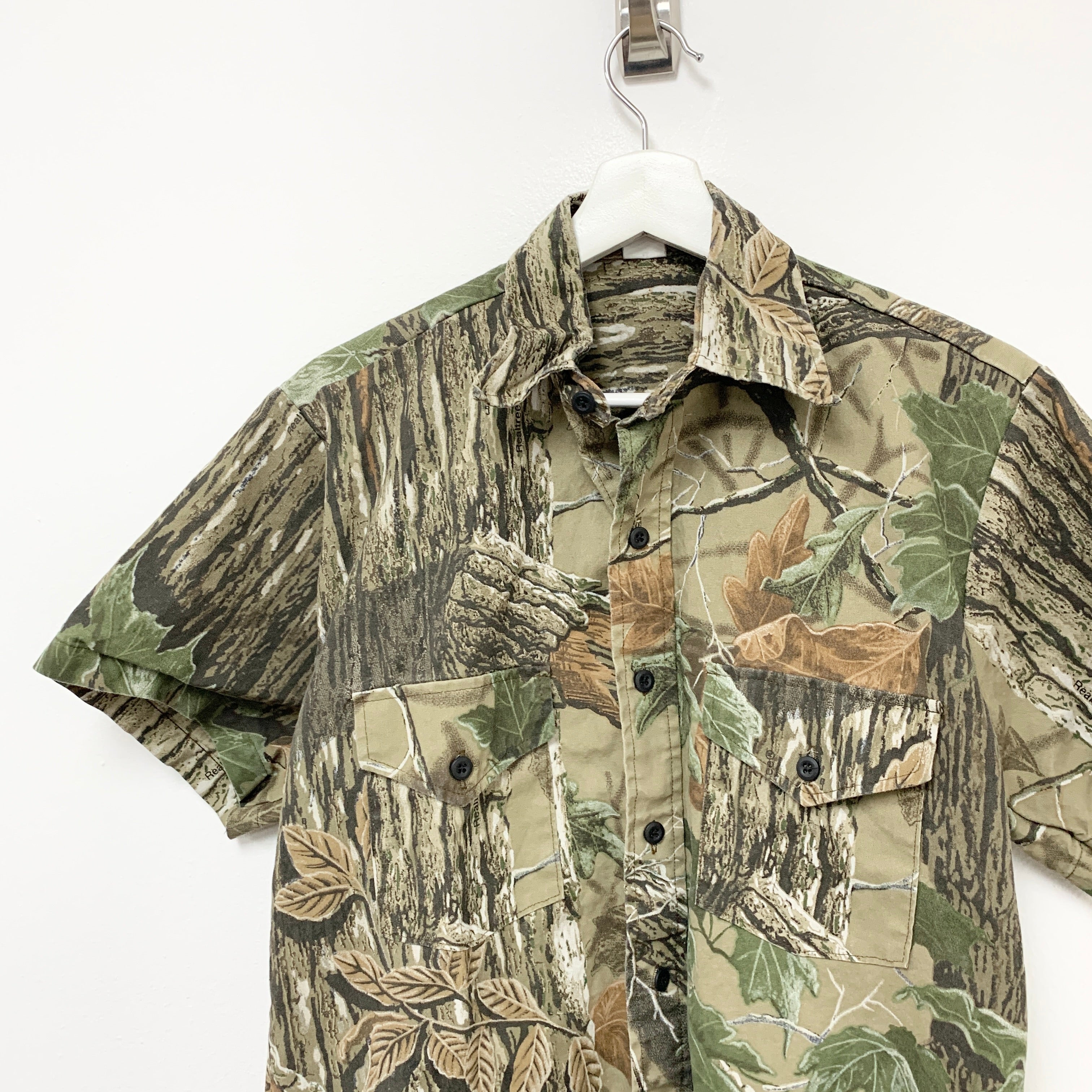 Vintage RealTree Shirt Small Hunting Camo USA