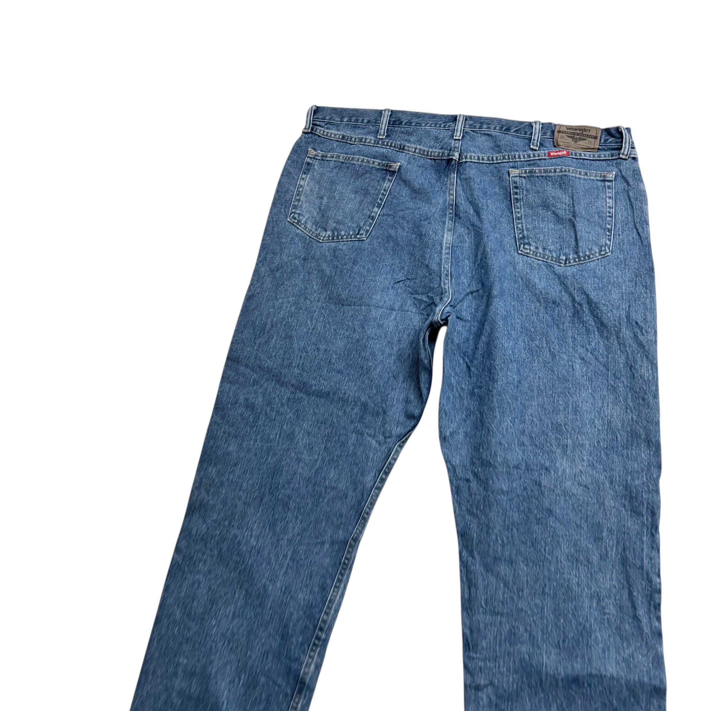 Wrangler Jeans W44 L32 Mens Mid Blue Relaxed Straight Fit Denim (E)