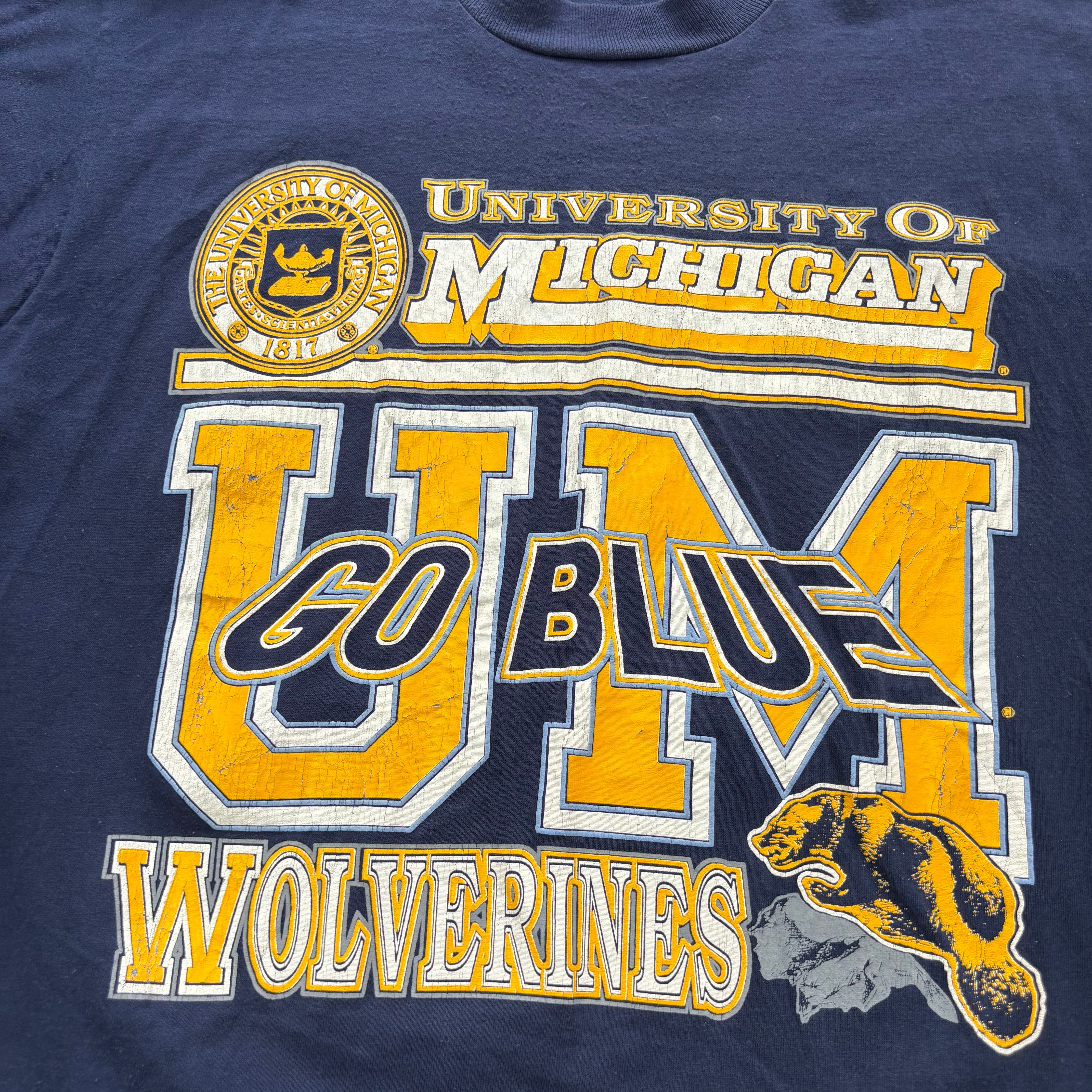 Vintage T Shirt Mens Medium Navy Blue Single Stitch Graphic Print College (E)