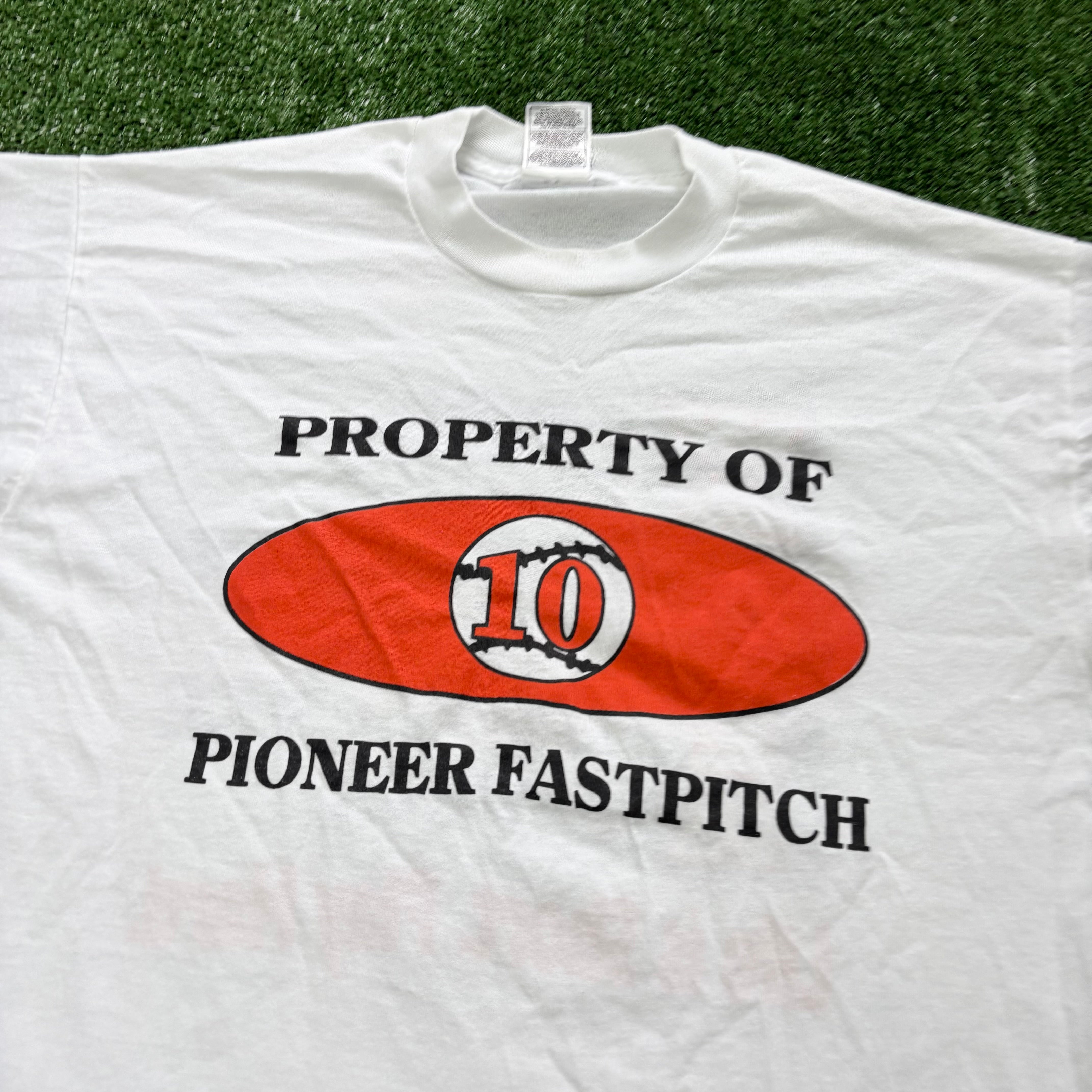 Vintage T Shirt Mens Medium White Single Stitch Graphic Print 90s USA