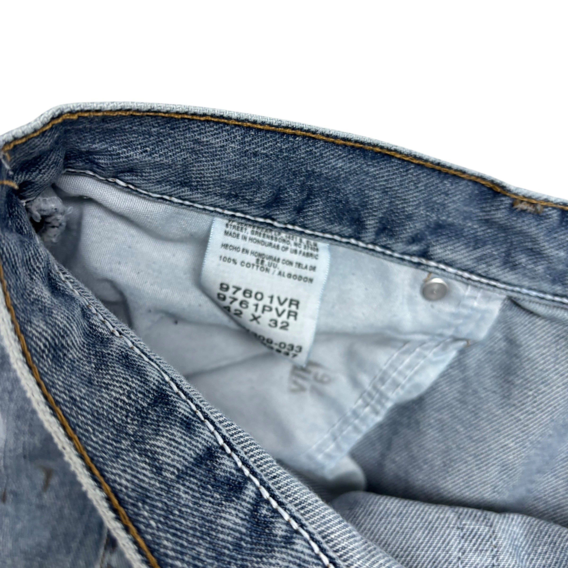 Wrangler Jeans W42 L32 Mens Light Blue Relaxed Straight Fit Vintage Denim