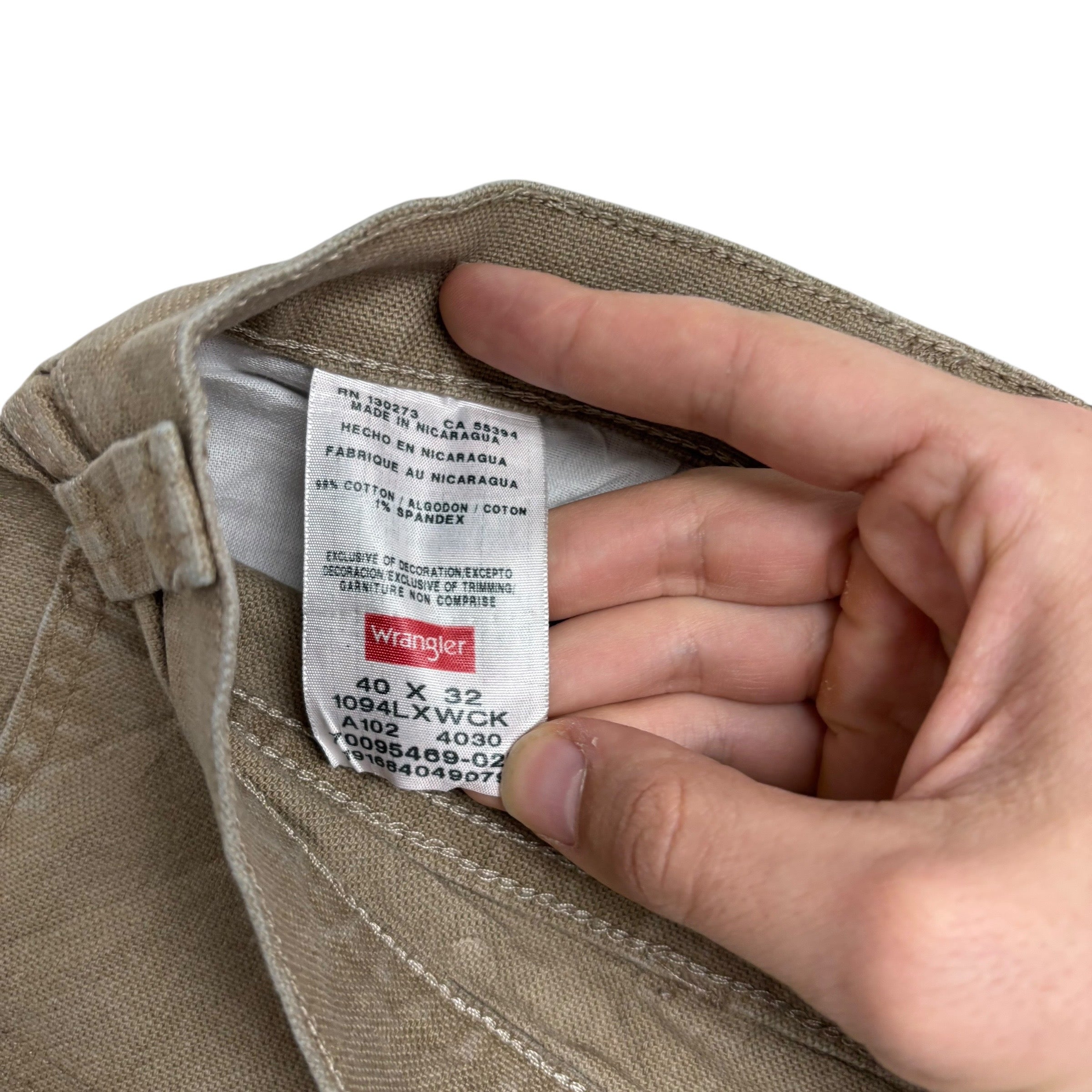 Wrangler Carpenter Pants W42 L32 Mens Beige Relaxed Straight Stretch Trouser (E)