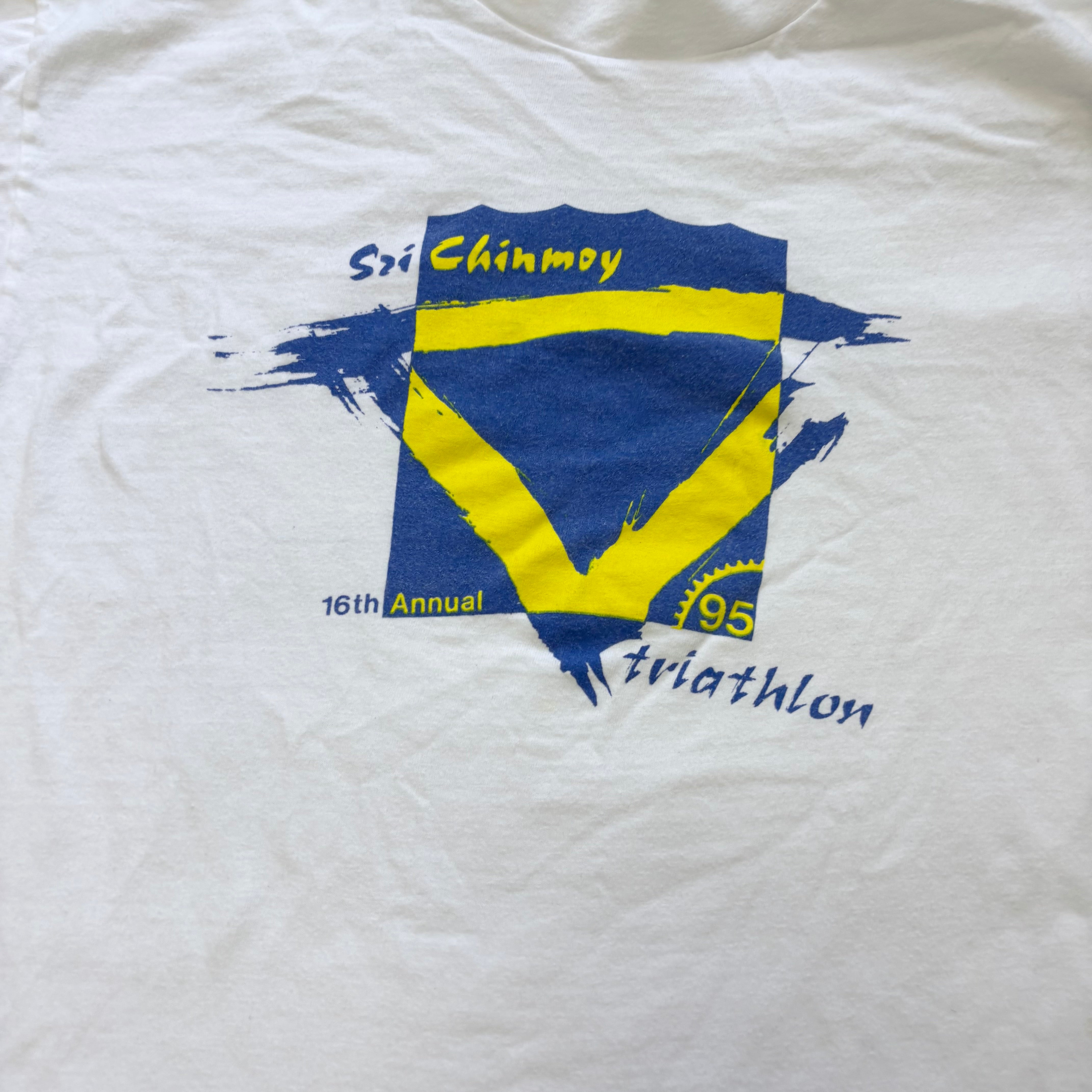 Vintage T Shirt Mens Medium White Single Stitch Graphic Print 90s Race (E)