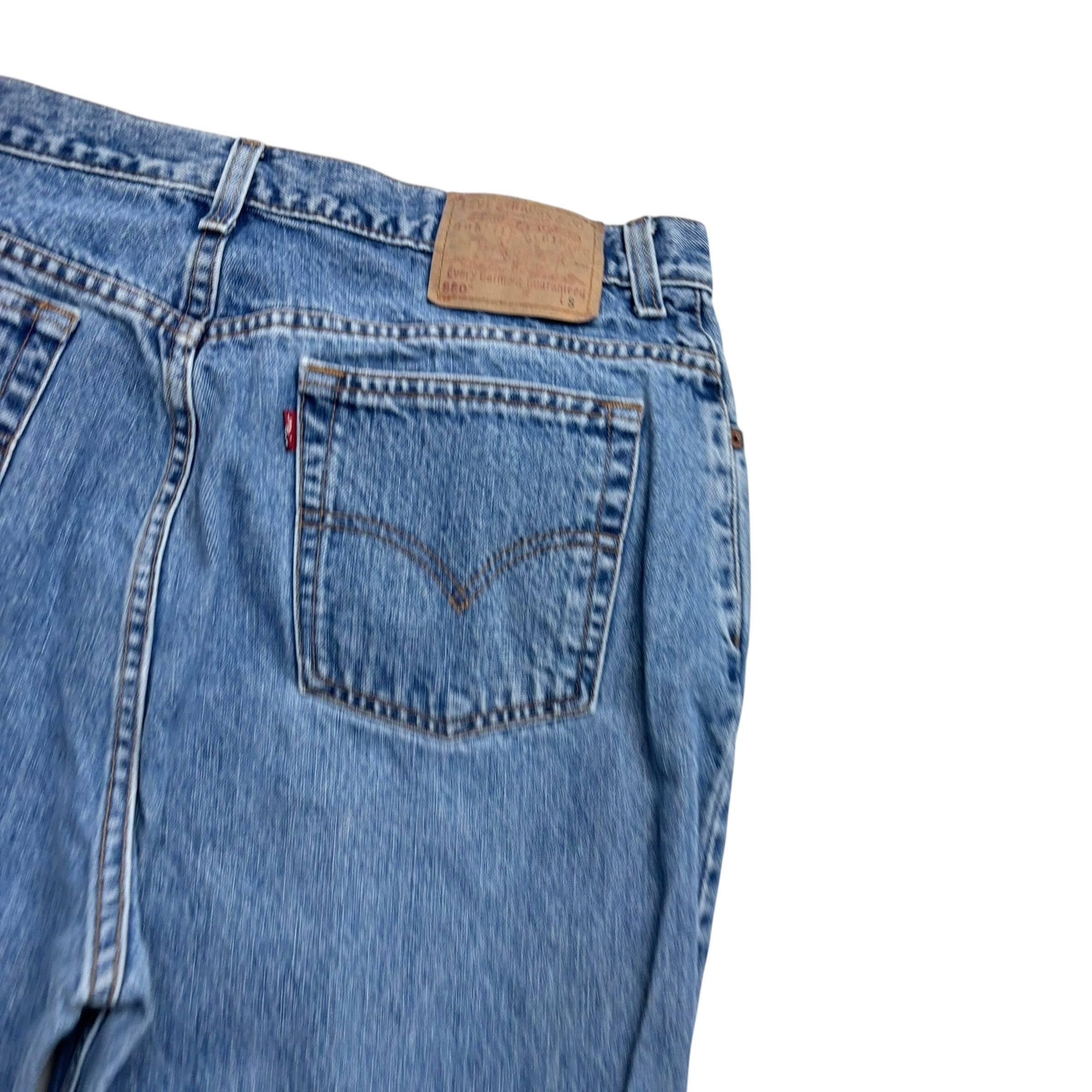 Levis 550 Jeans W34 L29 Womens Light Blue Relaxed Taper Mom Vintage Denim (E)