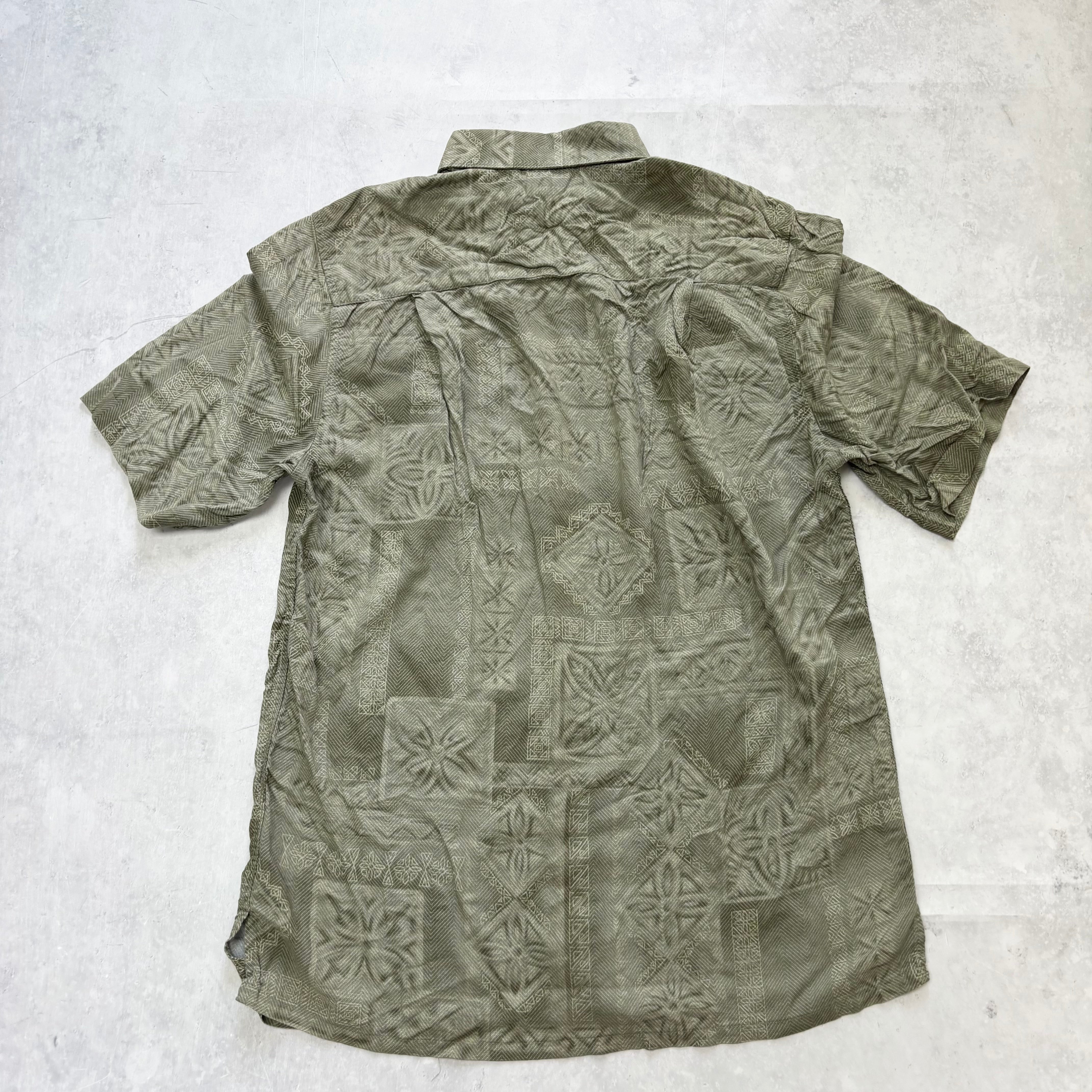 Vintage Hawaiian Shirt Mens Small Green Floral Aloha Short Sleeve Rayon (E)