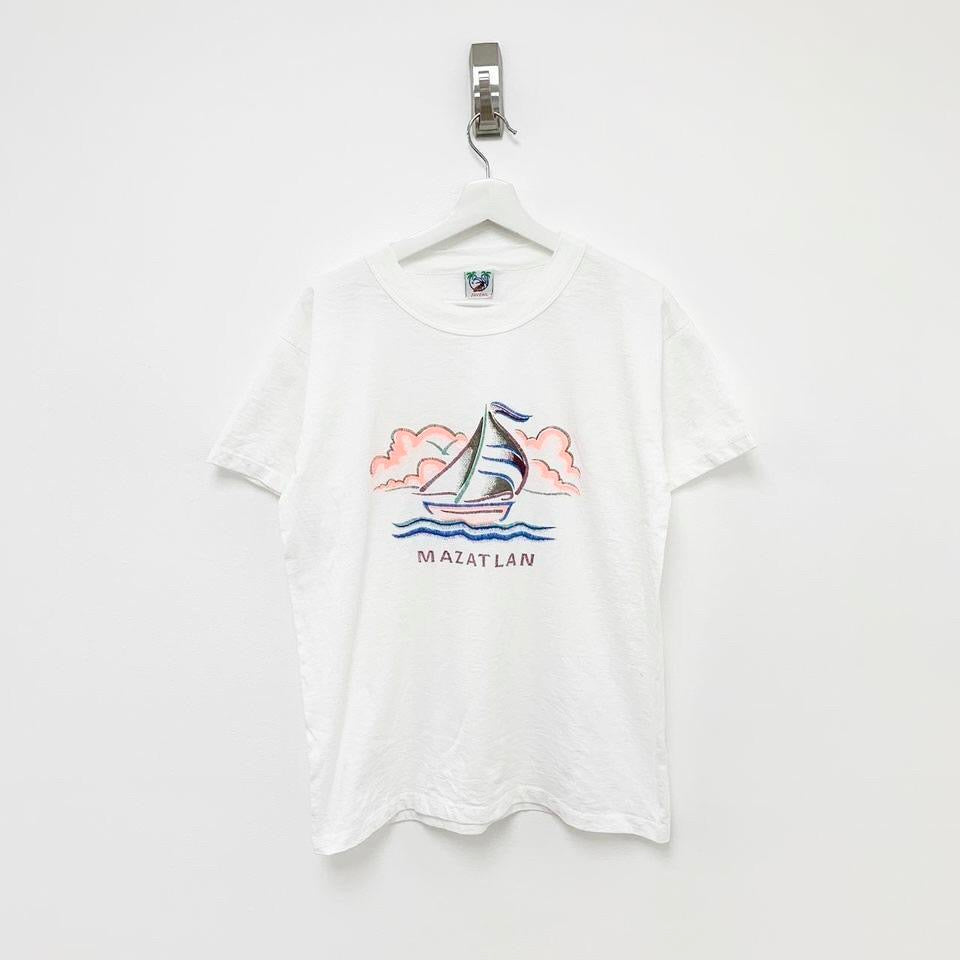 Vintage T Shirt Mens Small White Graphic Print 90s Sailing Tourist