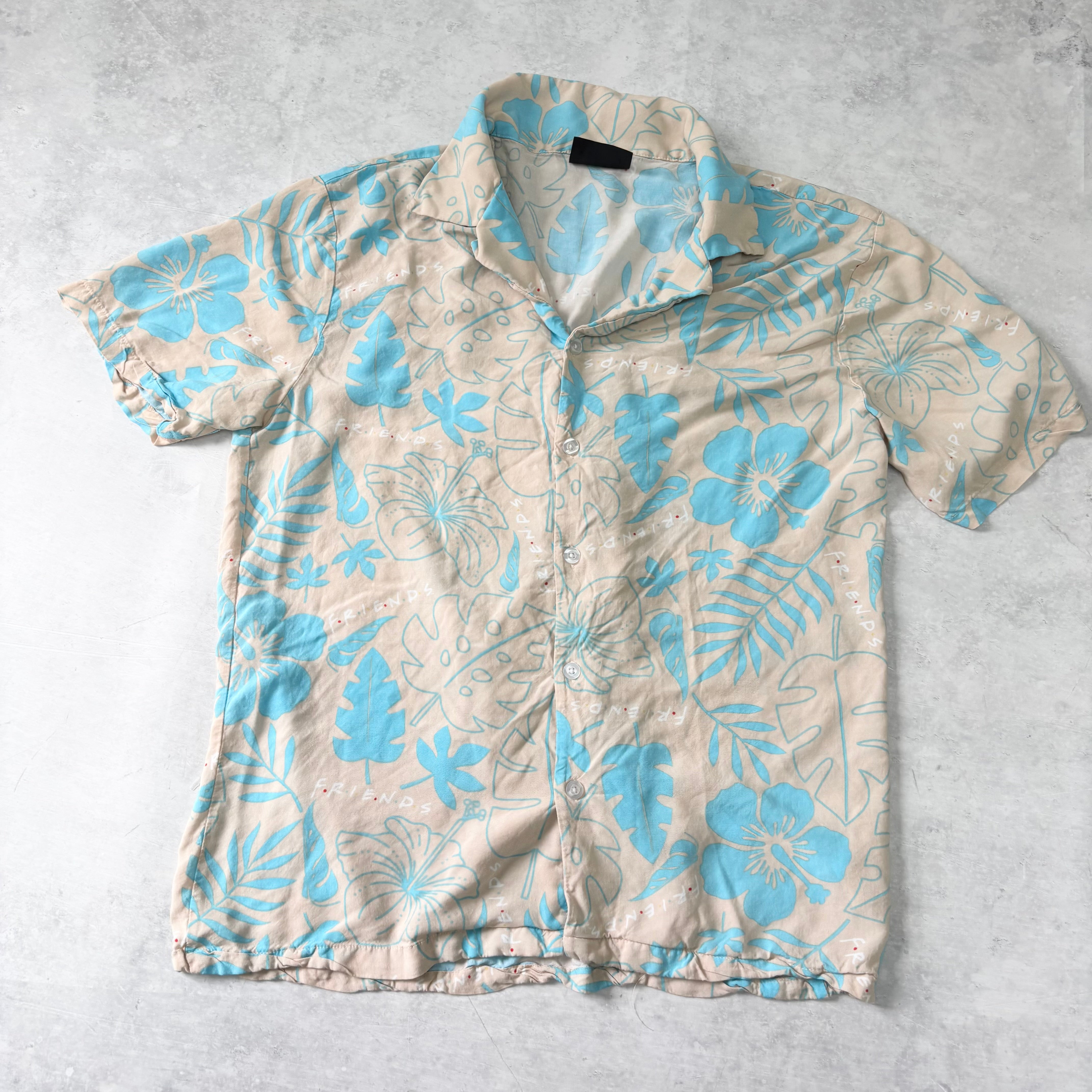 Friends Shirt Mens Medium Peach Pink Short Sleeve Rayon (E)